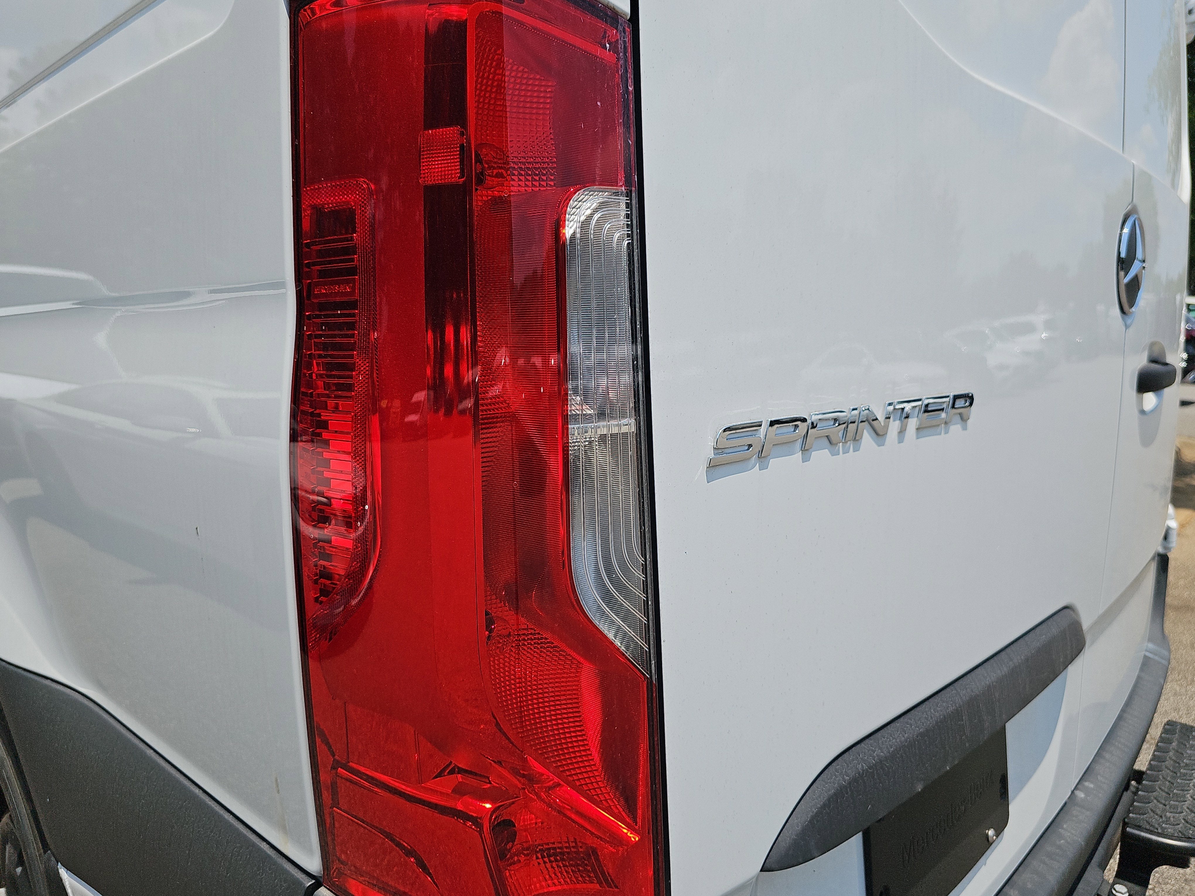 2025 Mercedes-Benz Sprinter Cargo Van Cargo 144 WB