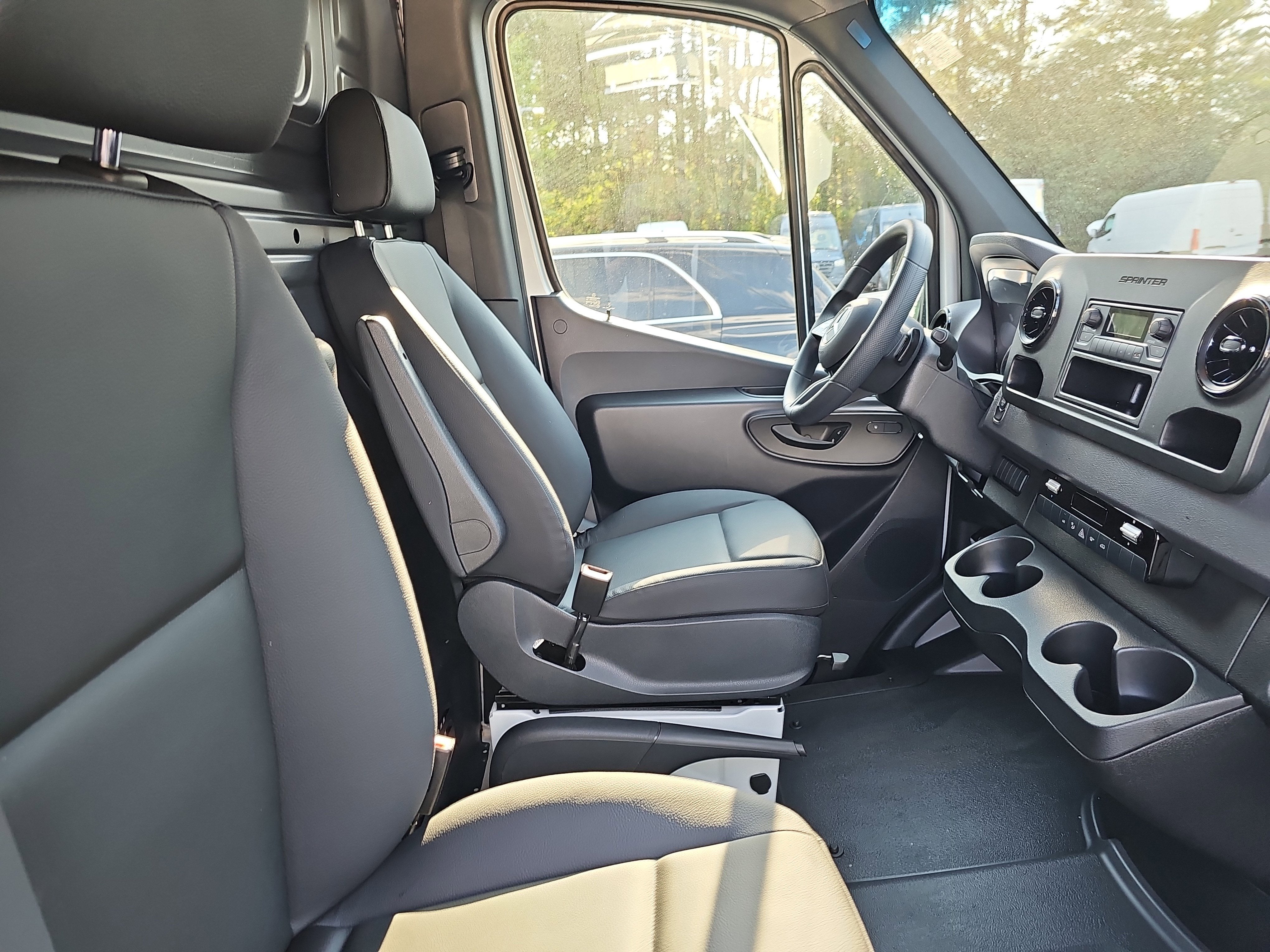 2026 Mercedes-Benz Sprinter 2500 Base