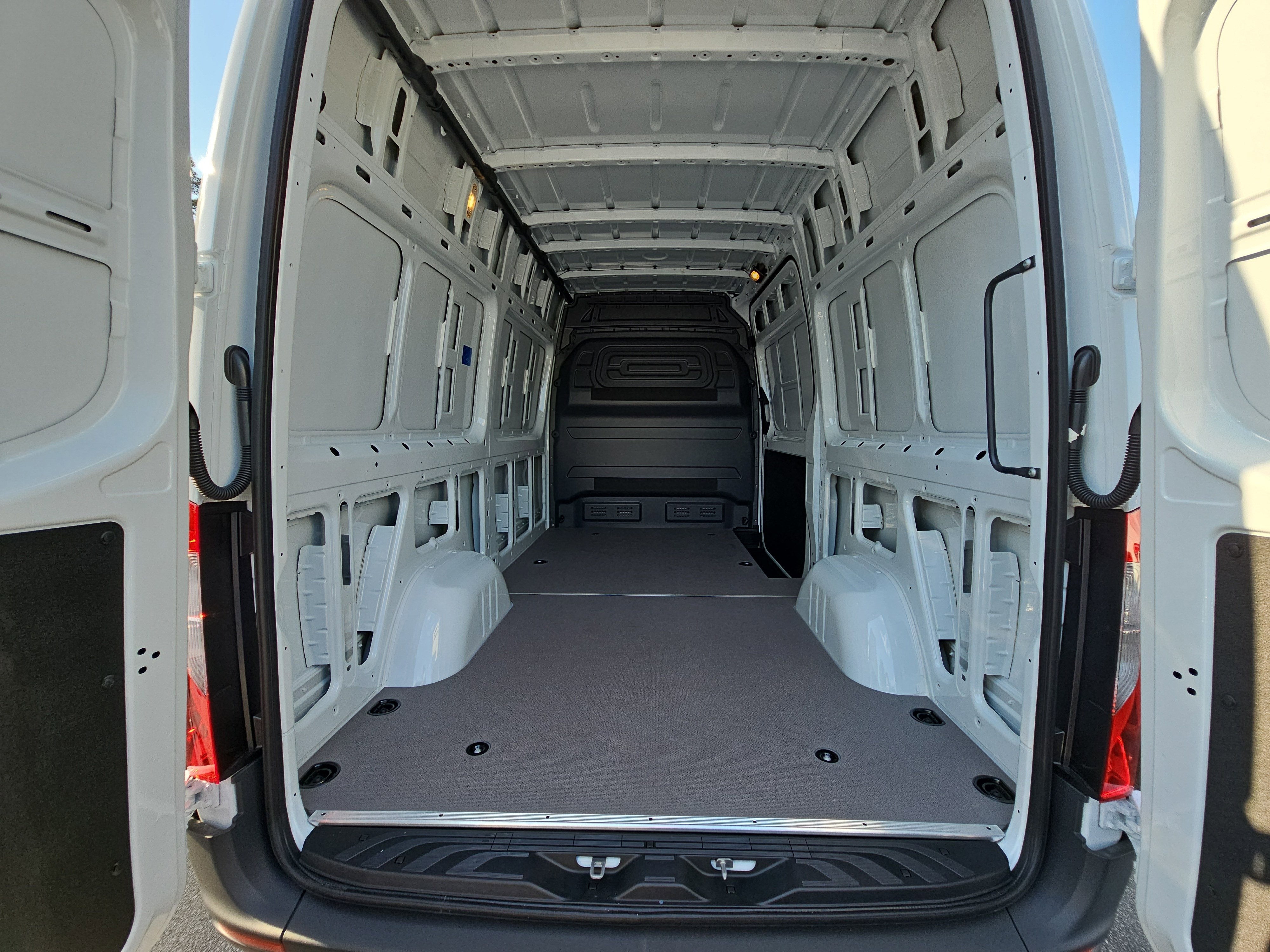 2026 Mercedes-Benz Sprinter 2500 Base