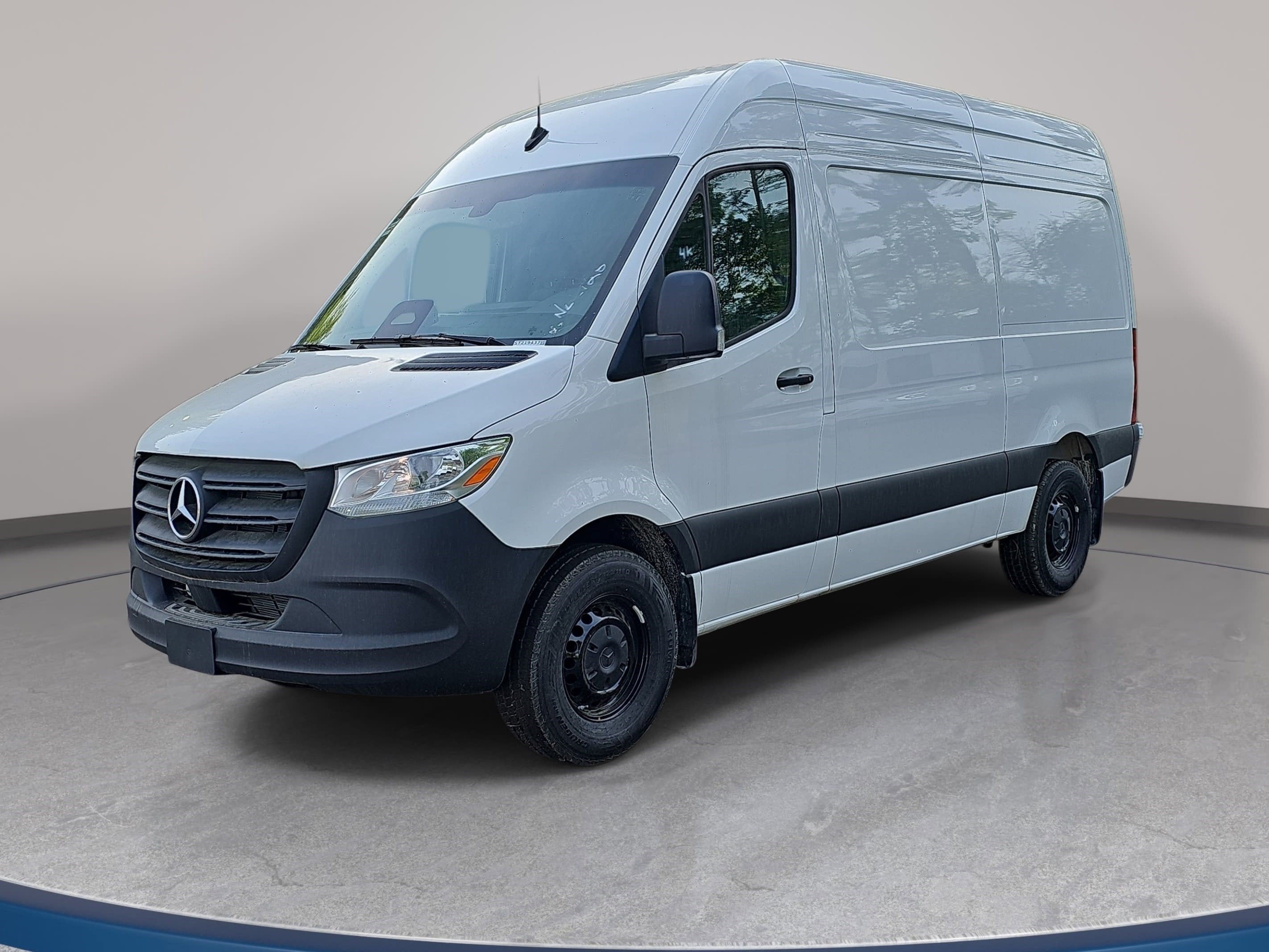 2025 Mercedes-Benz Sprinter Cargo Van Cargo 144 WB