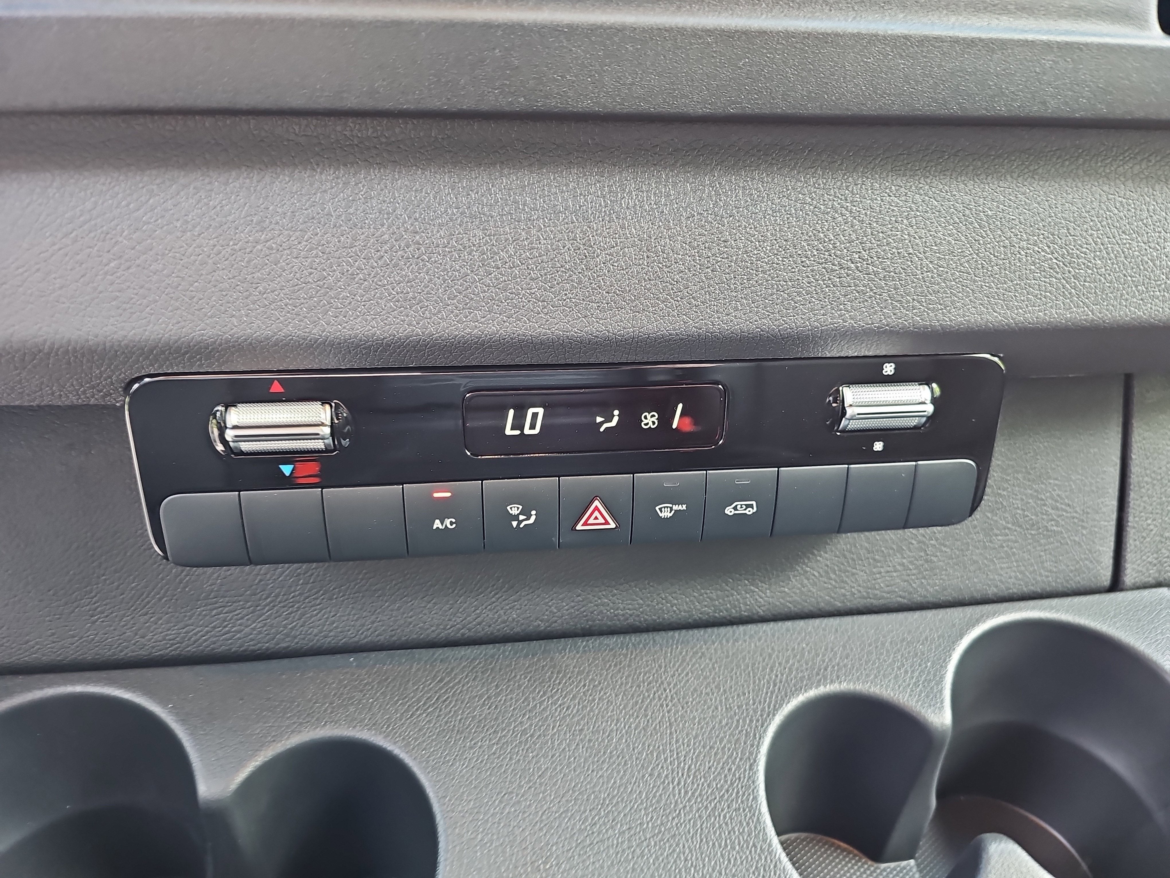 2025 Mercedes-Benz Sprinter Cargo Van Cargo 144 WB