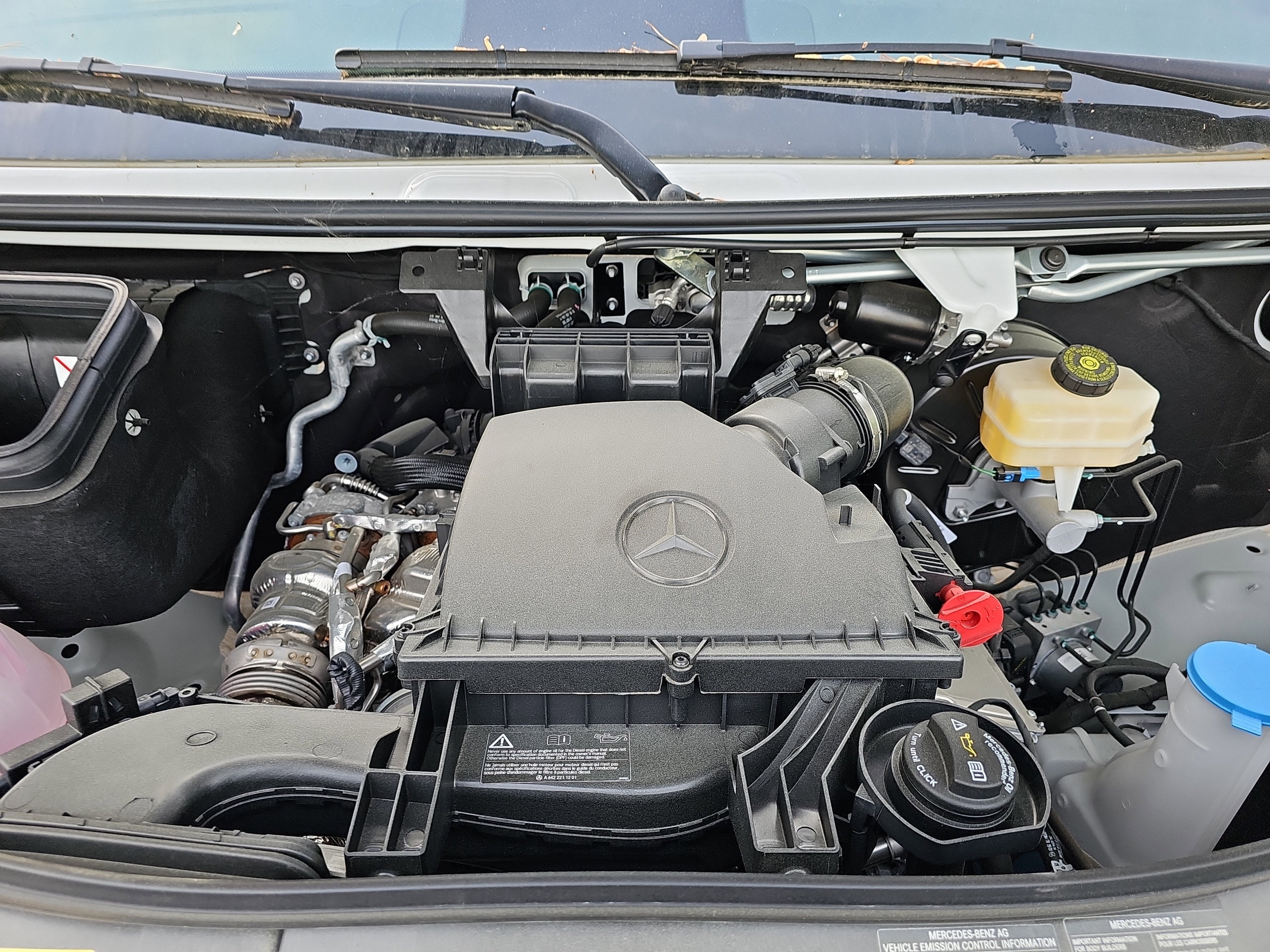 2025 Mercedes-Benz Sprinter Cargo Van Cargo 144 WB