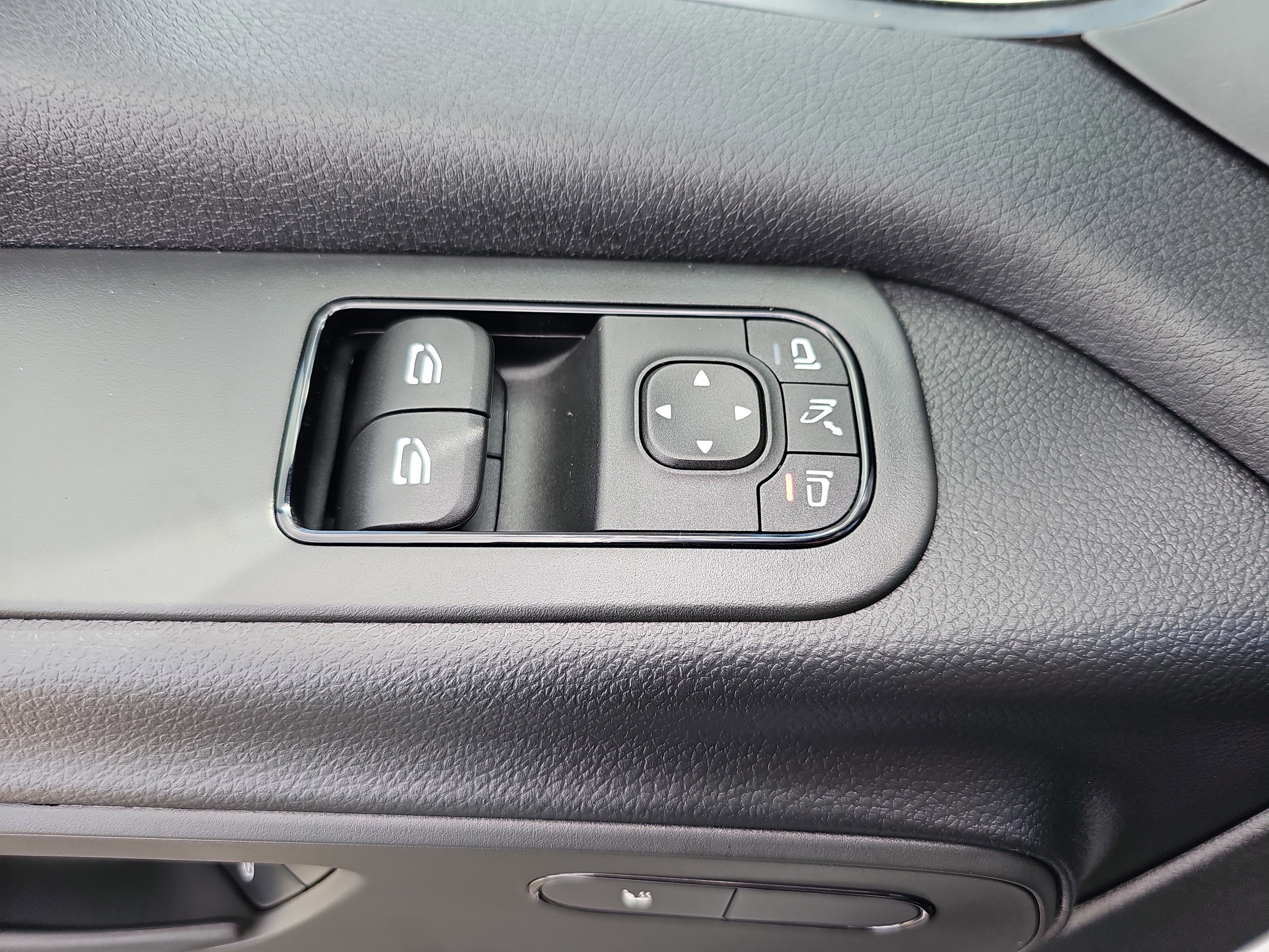 2026 Mercedes-Benz Sprinter Cargo Van Cargo 144 WB