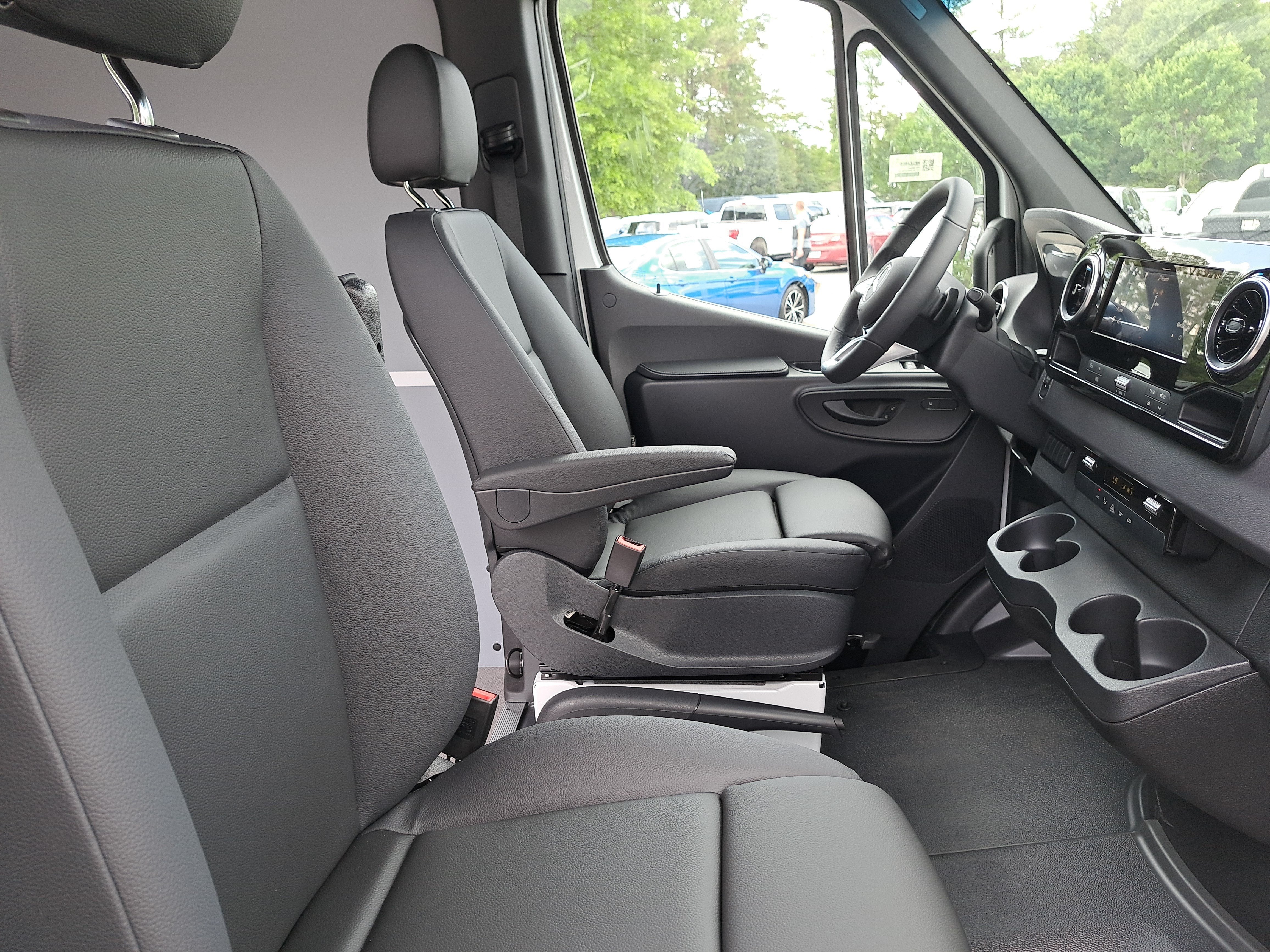 2026 Mercedes-Benz Sprinter 2500 Base