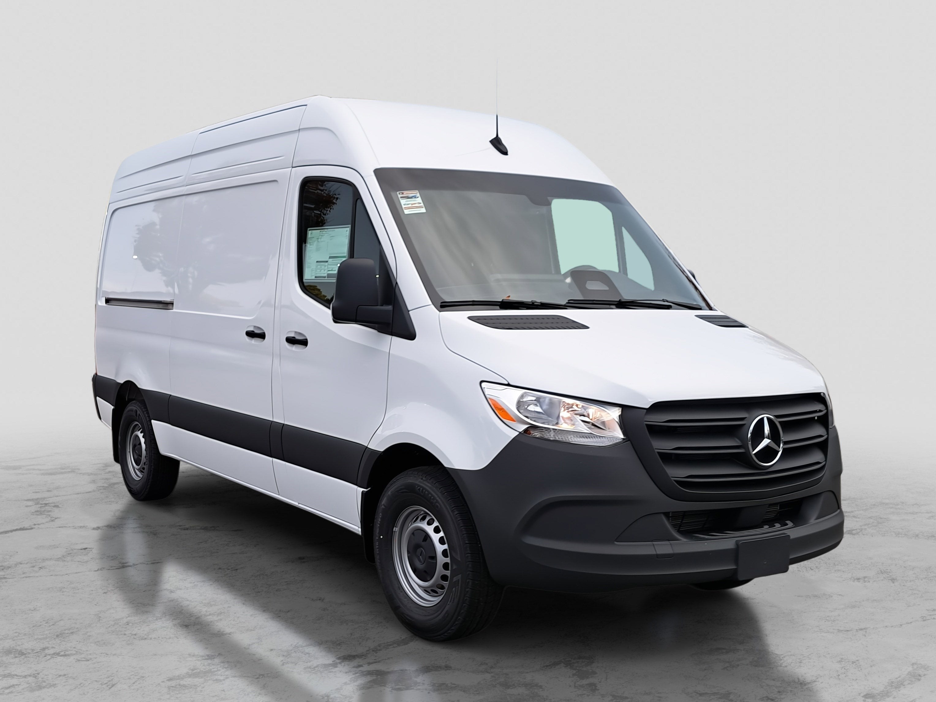 2026 Mercedes-Benz Sprinter Cargo Van Cargo 144 WB