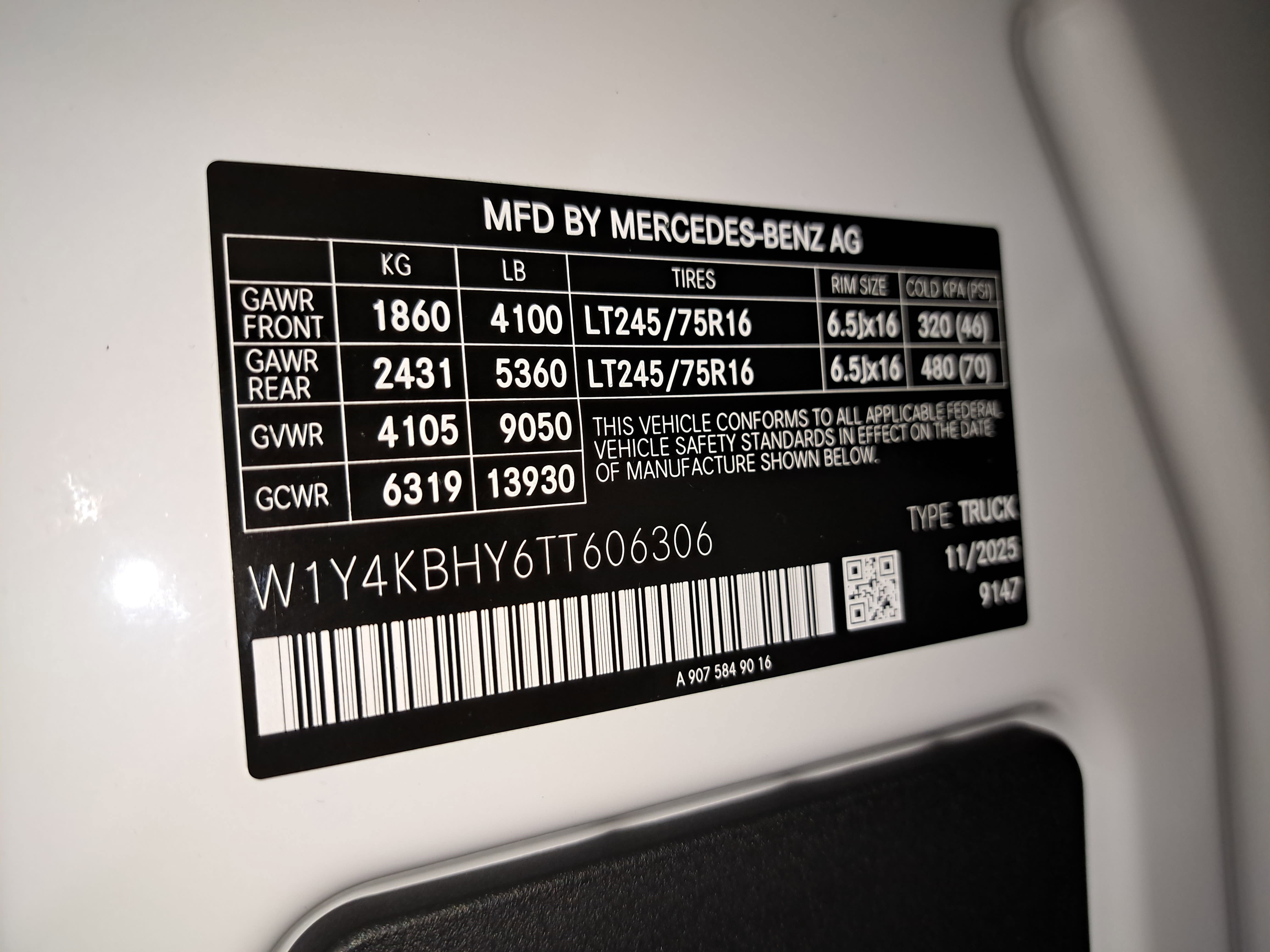 2026 Mercedes-Benz Sprinter 2500 Base