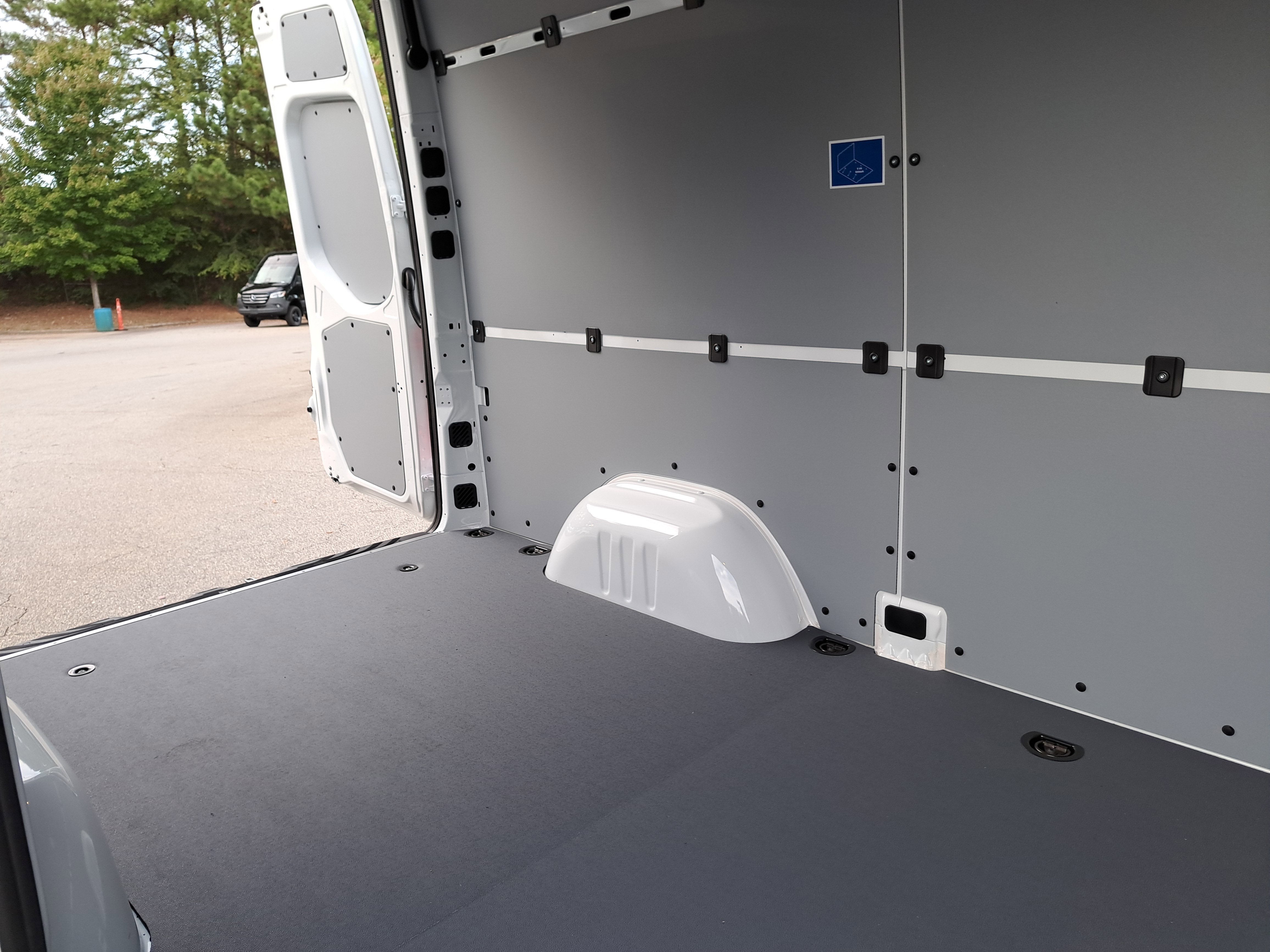 2026 Mercedes-Benz Sprinter Cargo Van Cargo 144 WB