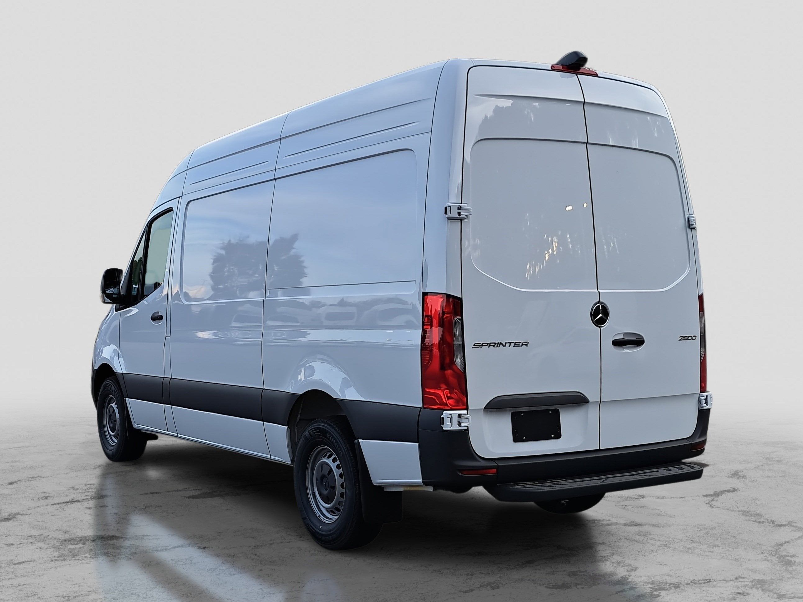 2026 Mercedes-Benz Sprinter Cargo Van Cargo 144 WB