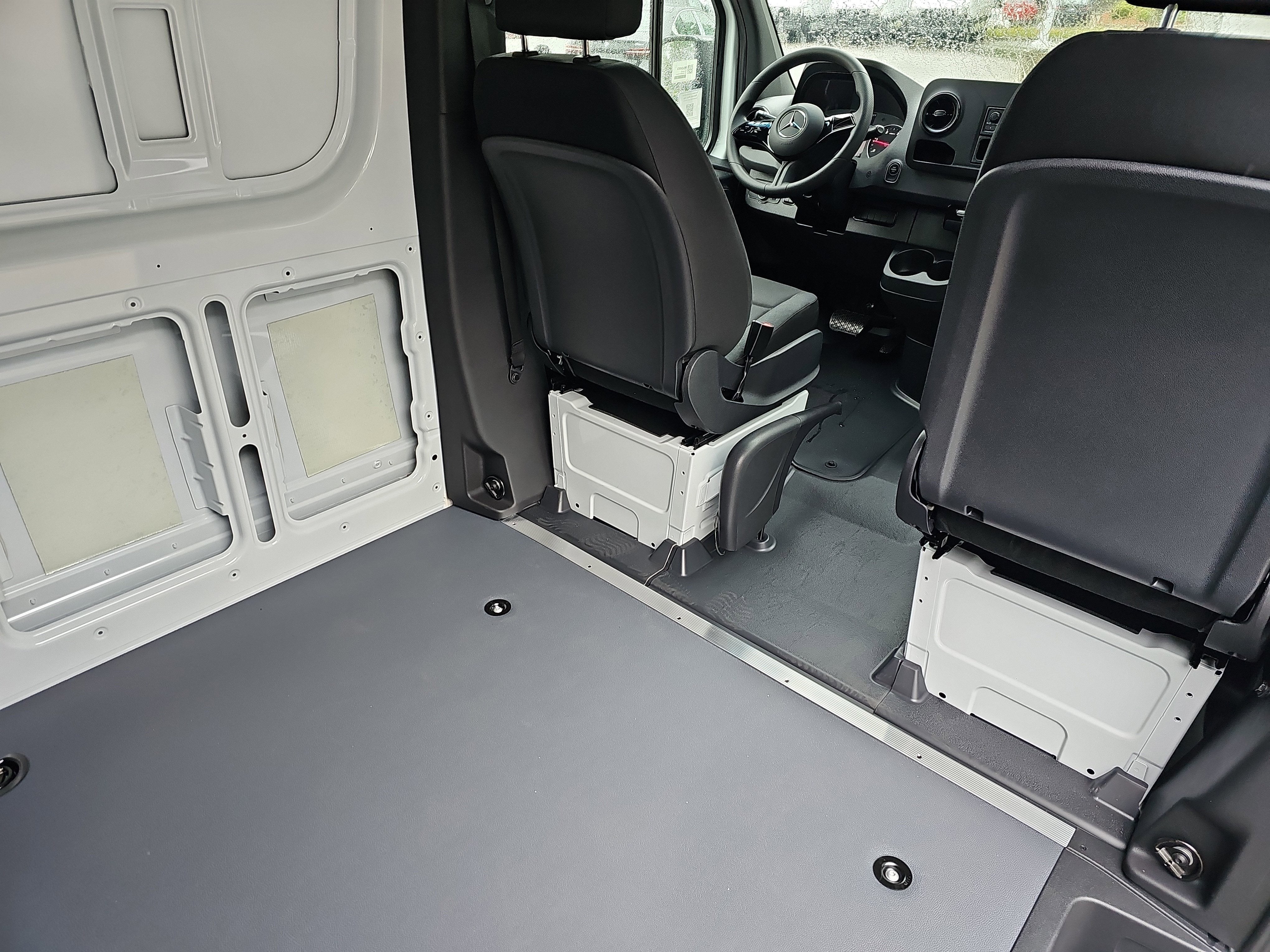 2026 Mercedes-Benz Sprinter 2500 Base