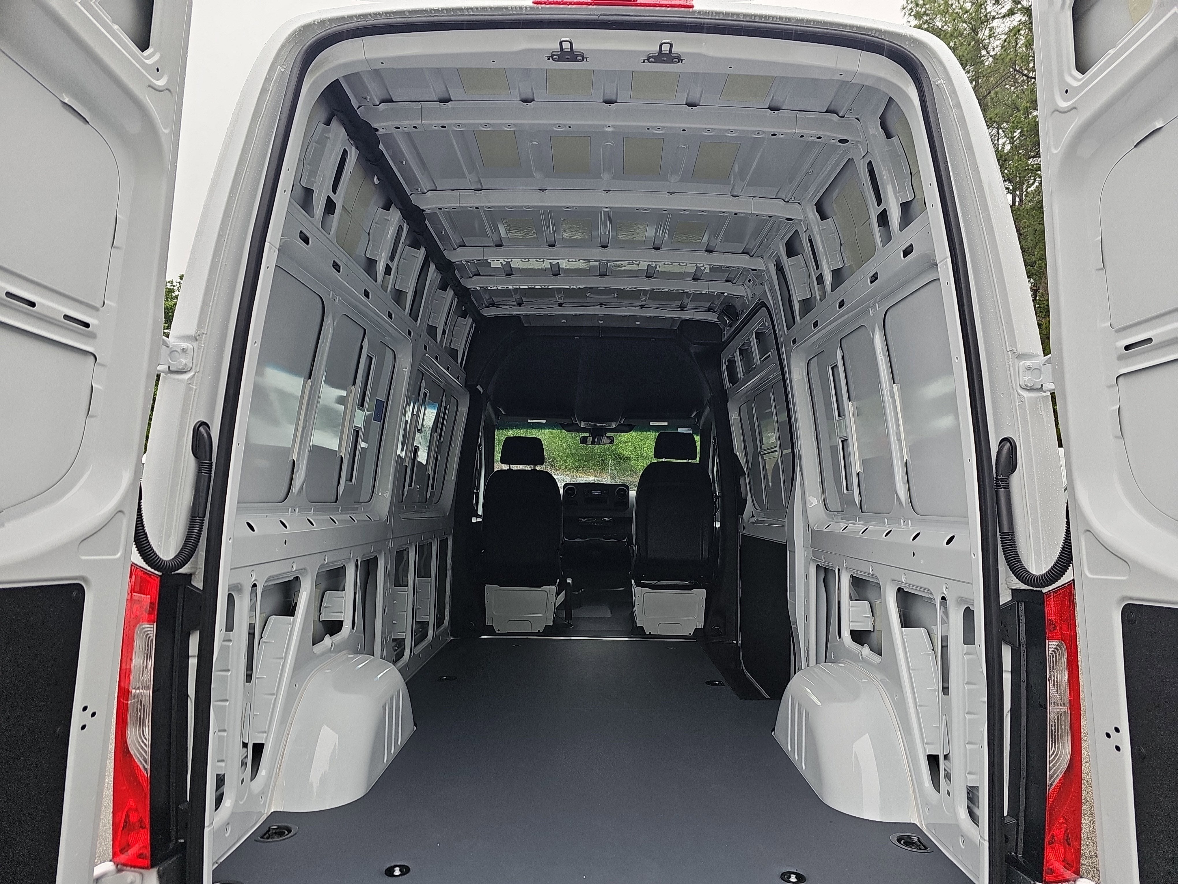 2026 Mercedes-Benz Sprinter 2500 Base