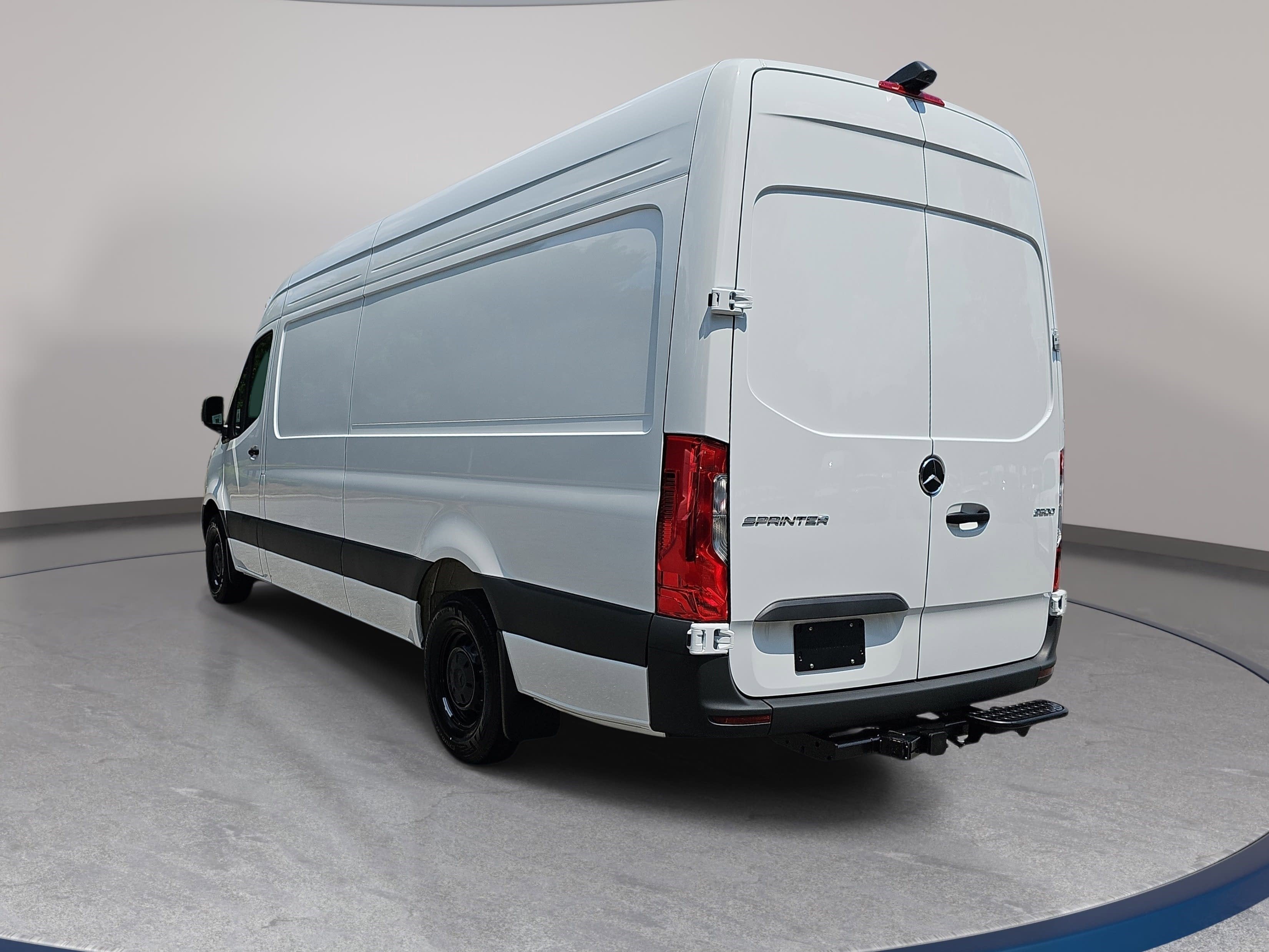 2026 Mercedes-Benz Sprinter 2500 Base
