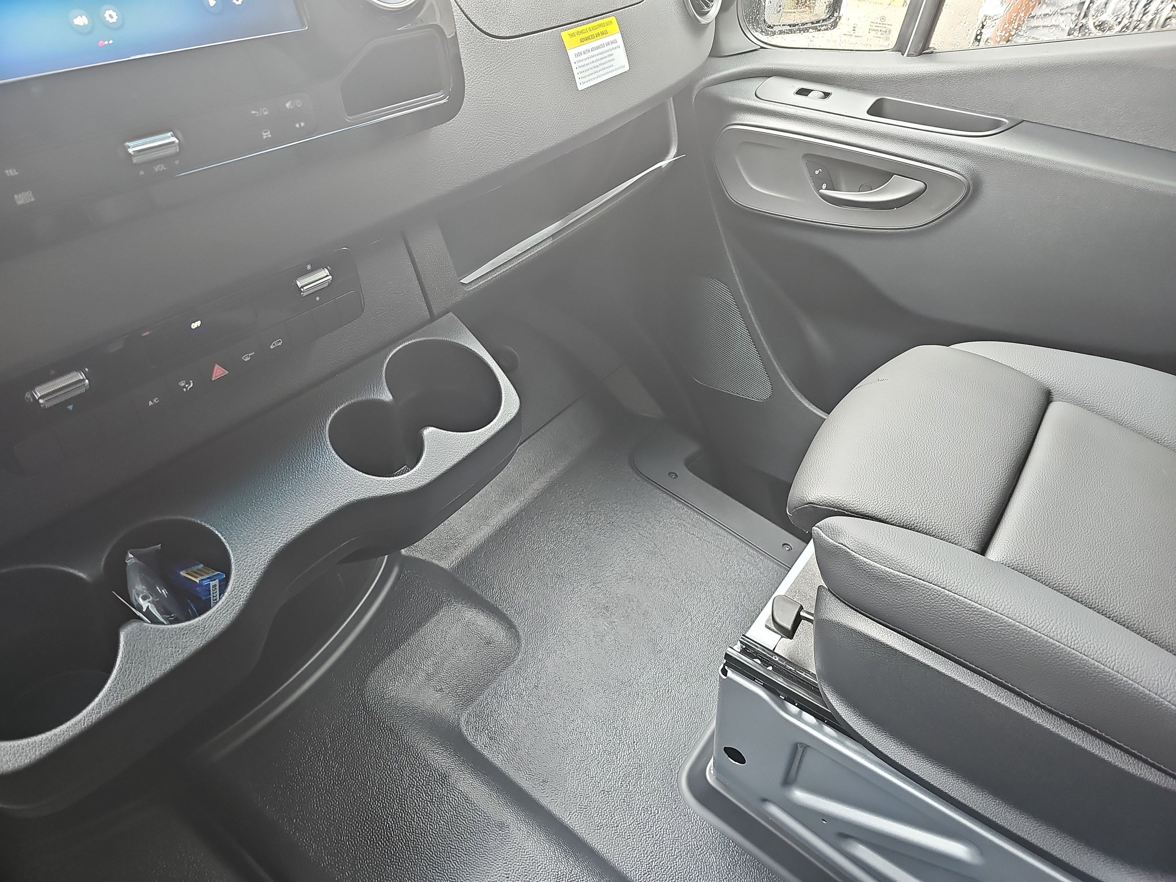 2025 Mercedes-Benz Sprinter Cargo Van Cargo 144 WB