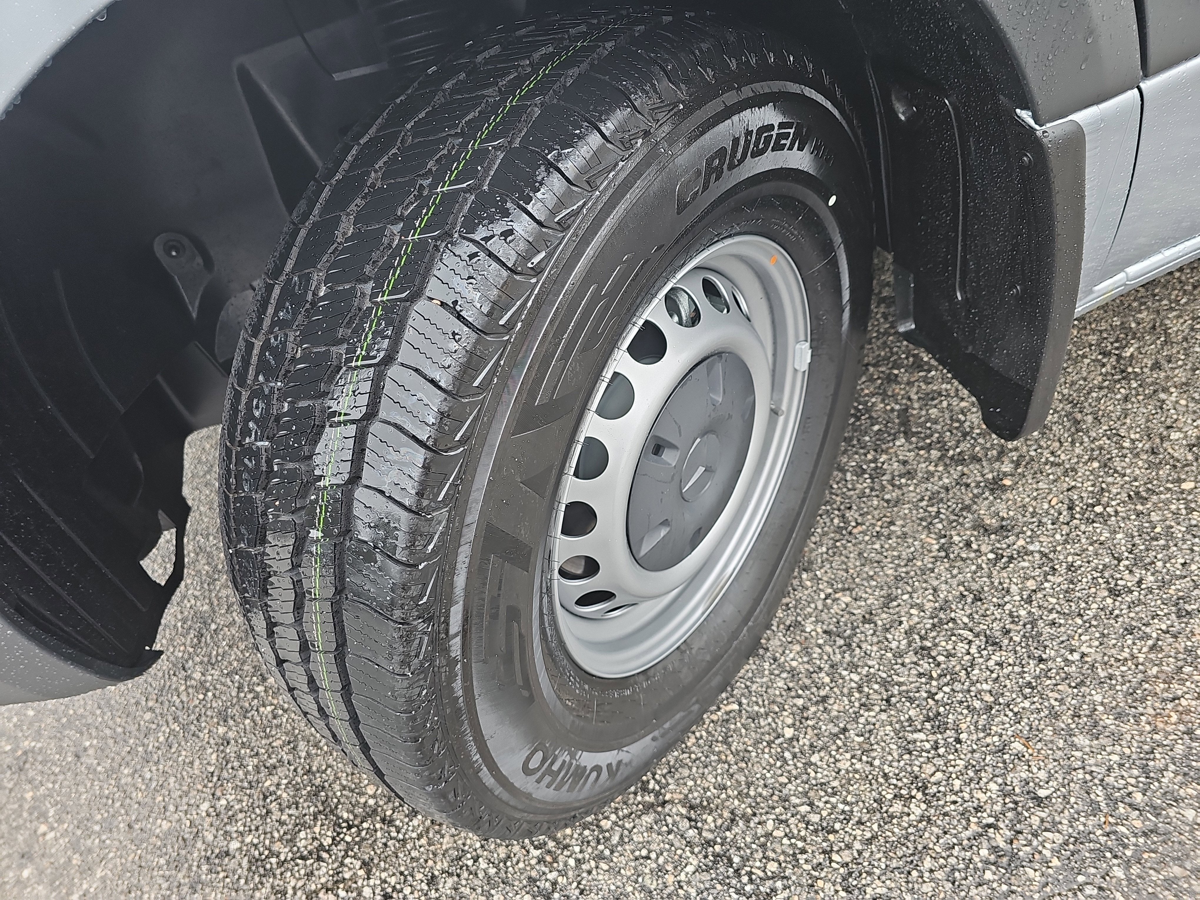 2025 Mercedes-Benz Sprinter Cargo Van Cargo 144 WB