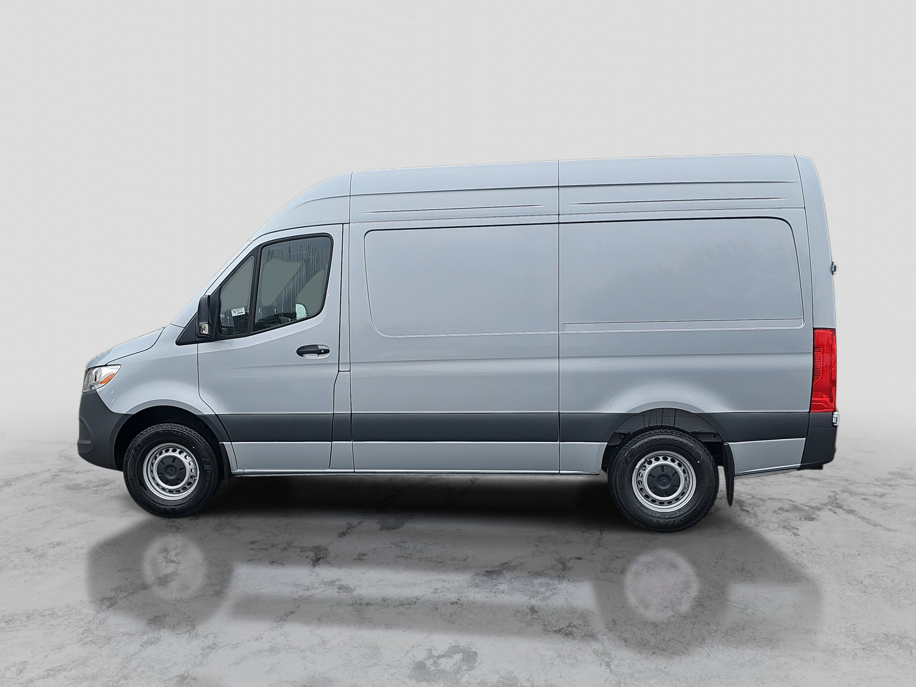 2025 Mercedes-Benz Sprinter Cargo Van Cargo 144 WB