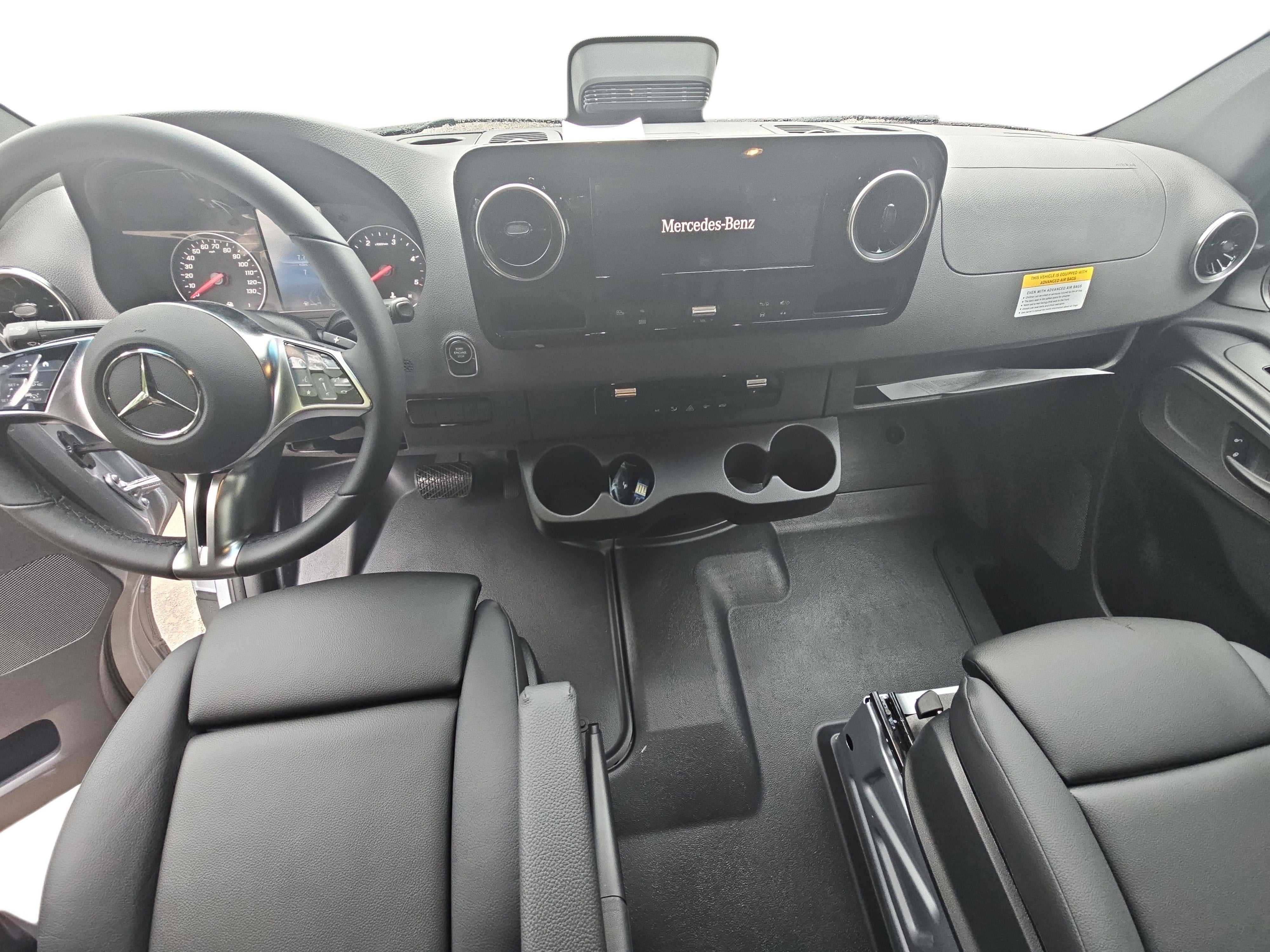 2025 Mercedes-Benz Sprinter Cargo Van Cargo 144 WB