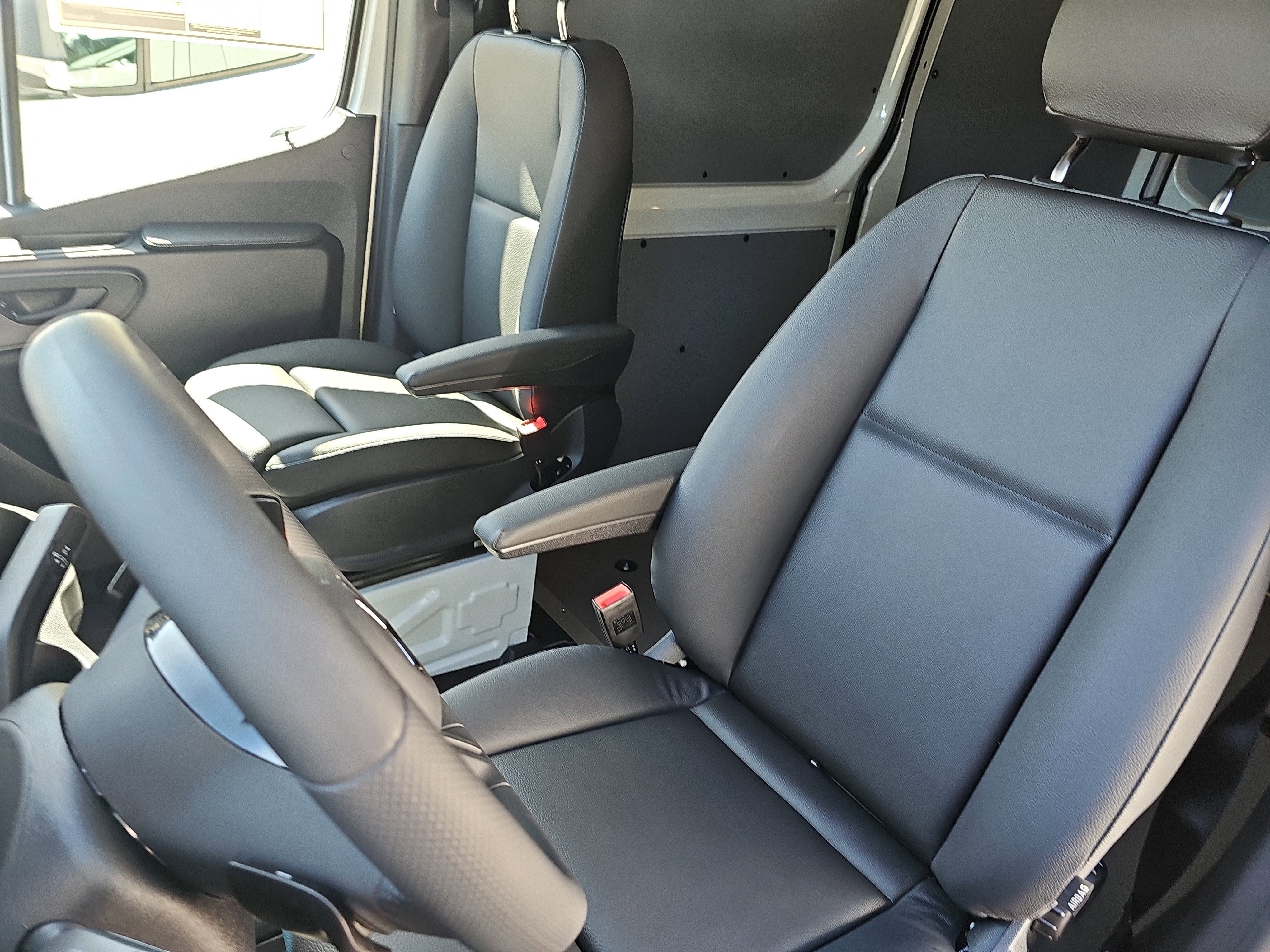 2026 Mercedes-Benz Sprinter Cargo Van Cargo 144 WB