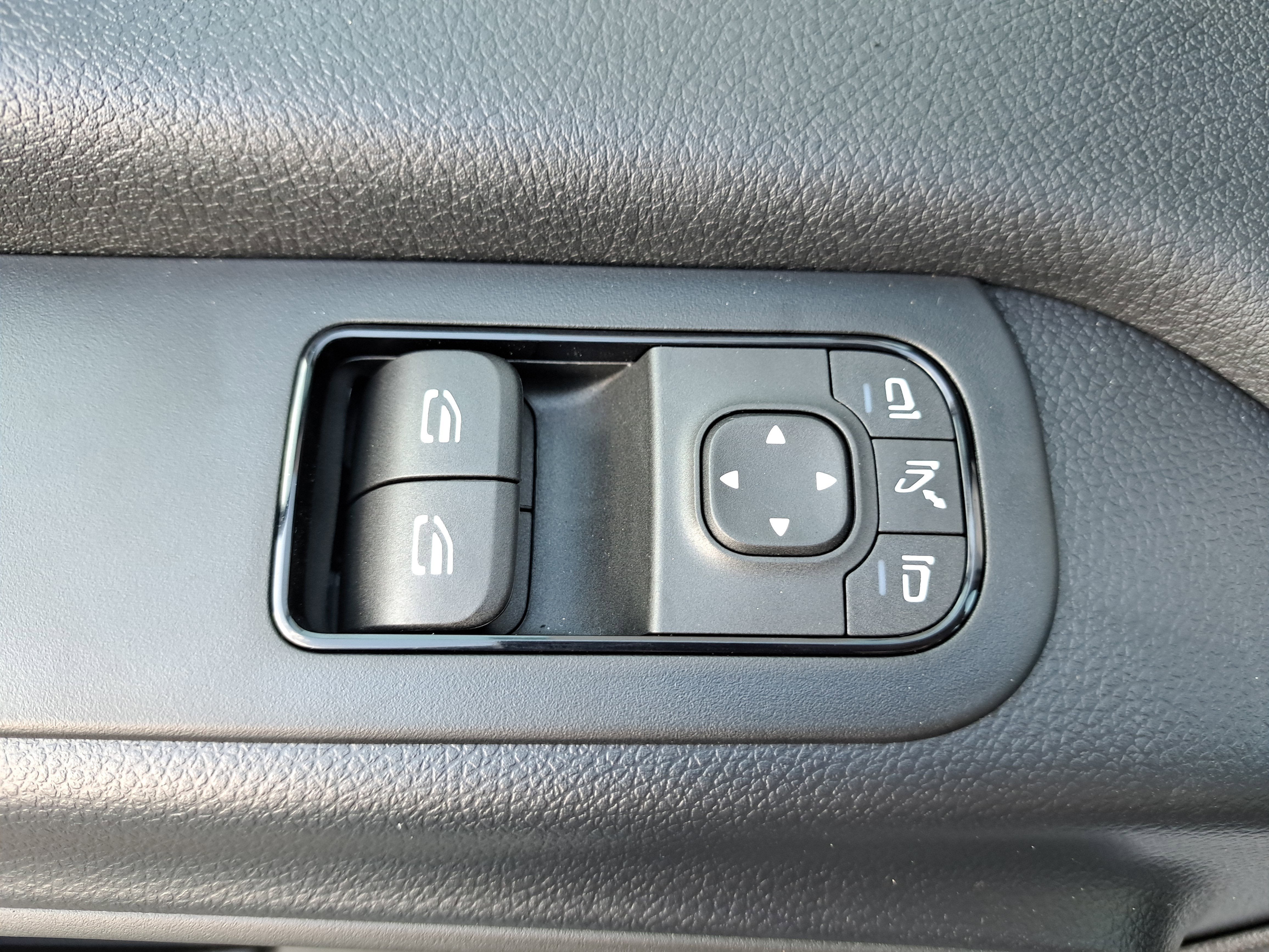 2026 Mercedes-Benz Sprinter Cargo Van Cargo 144 WB