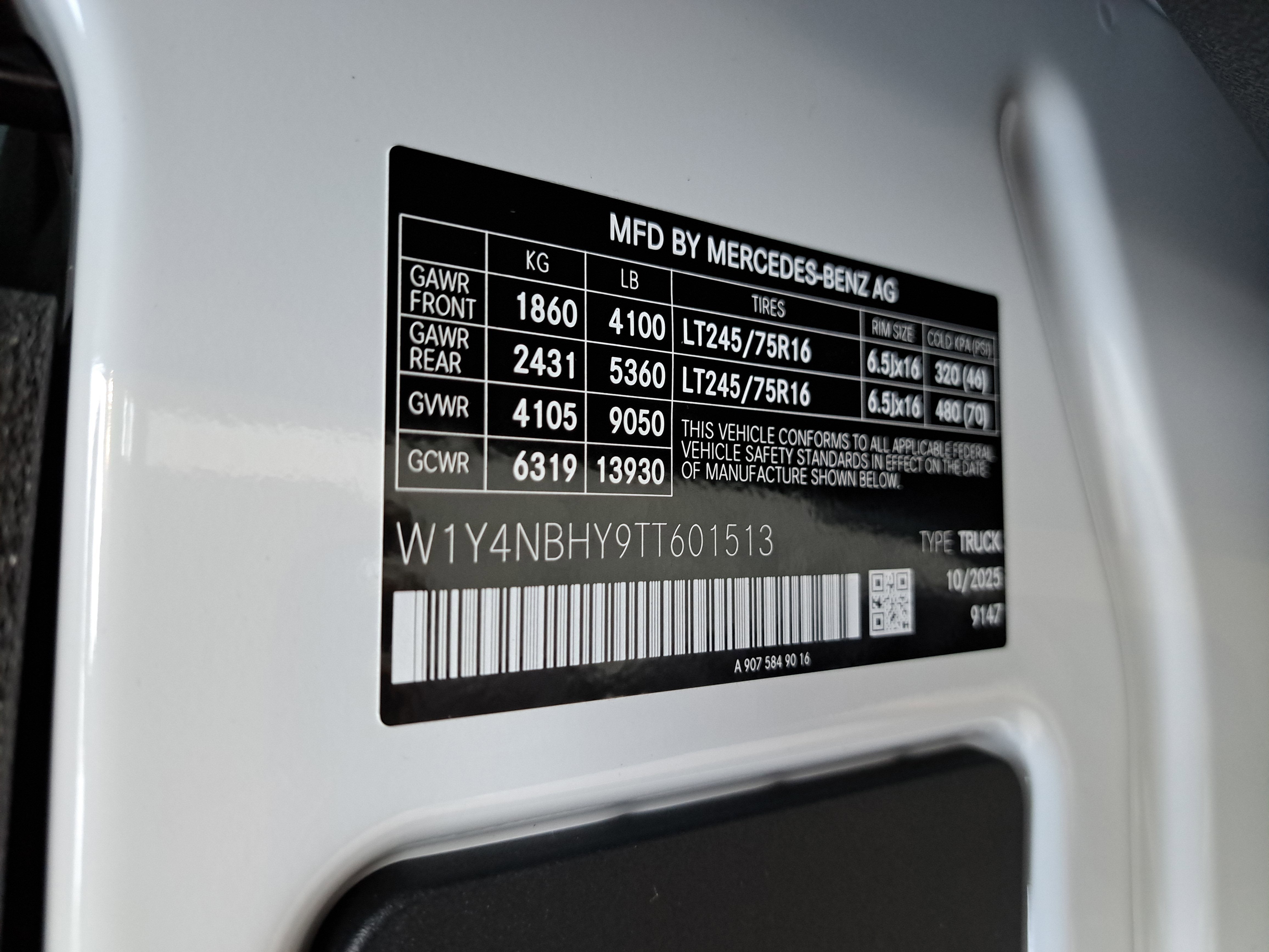 2026 Mercedes-Benz Sprinter Cargo Van Cargo 144 WB