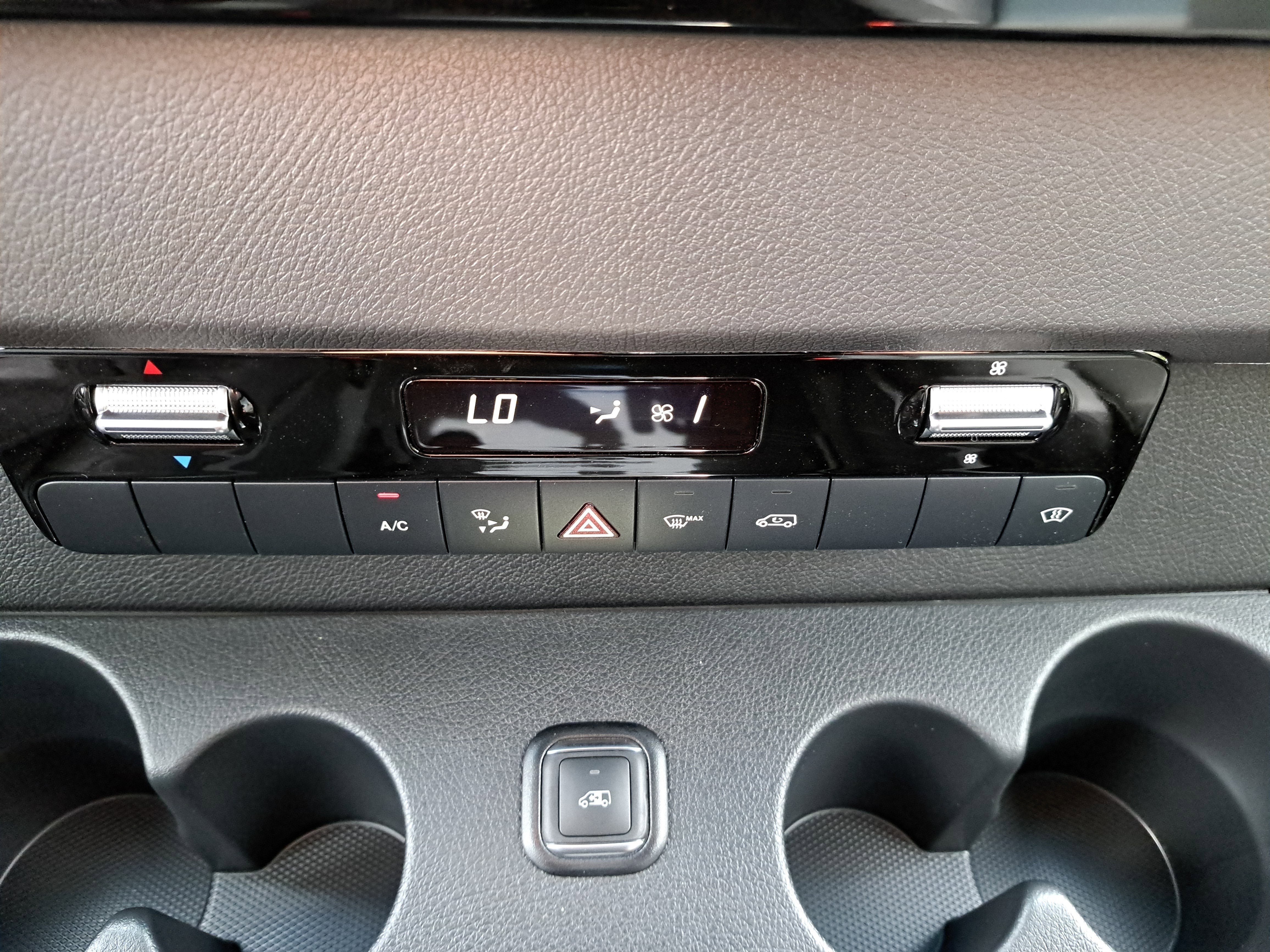 2026 Mercedes-Benz Sprinter Cargo Van Cargo 144 WB