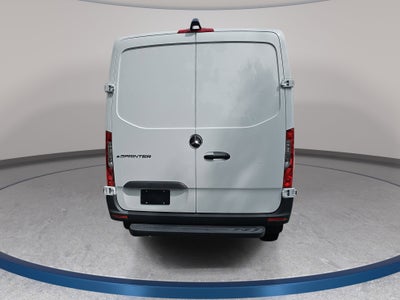 2025 Mercedes-Benz eSprinter Cargo Van Cargo 144 WB