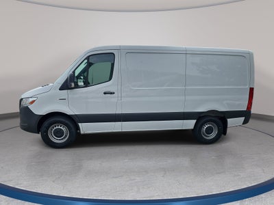2025 Mercedes-Benz eSprinter Cargo Van Cargo 144 WB