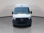 2024 Mercedes-Benz eSprinter Cargo Van Cargo 170 WB