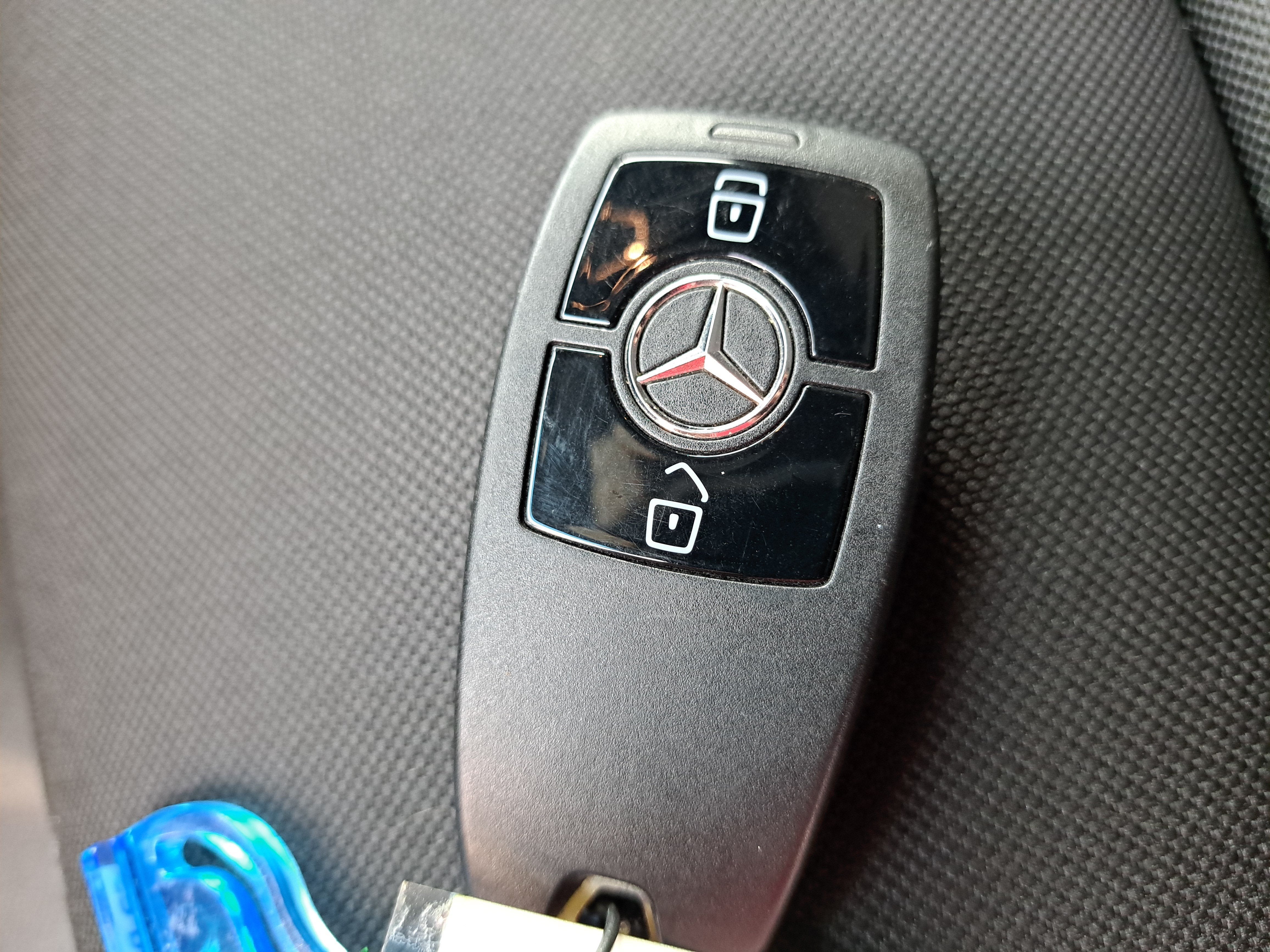 2024 Mercedes-Benz eSprinter Cargo Van Cargo 170 WB