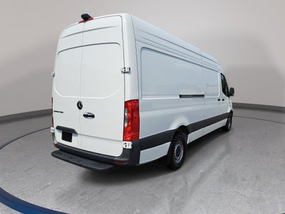 2024 Mercedes-Benz eSprinter Cargo Van Cargo 170 WB