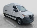 2024 Mercedes-Benz eSprinter Cargo Van Cargo 170 WB