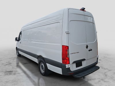 2024 Mercedes-Benz eSprinter Cargo Van Cargo 170 WB