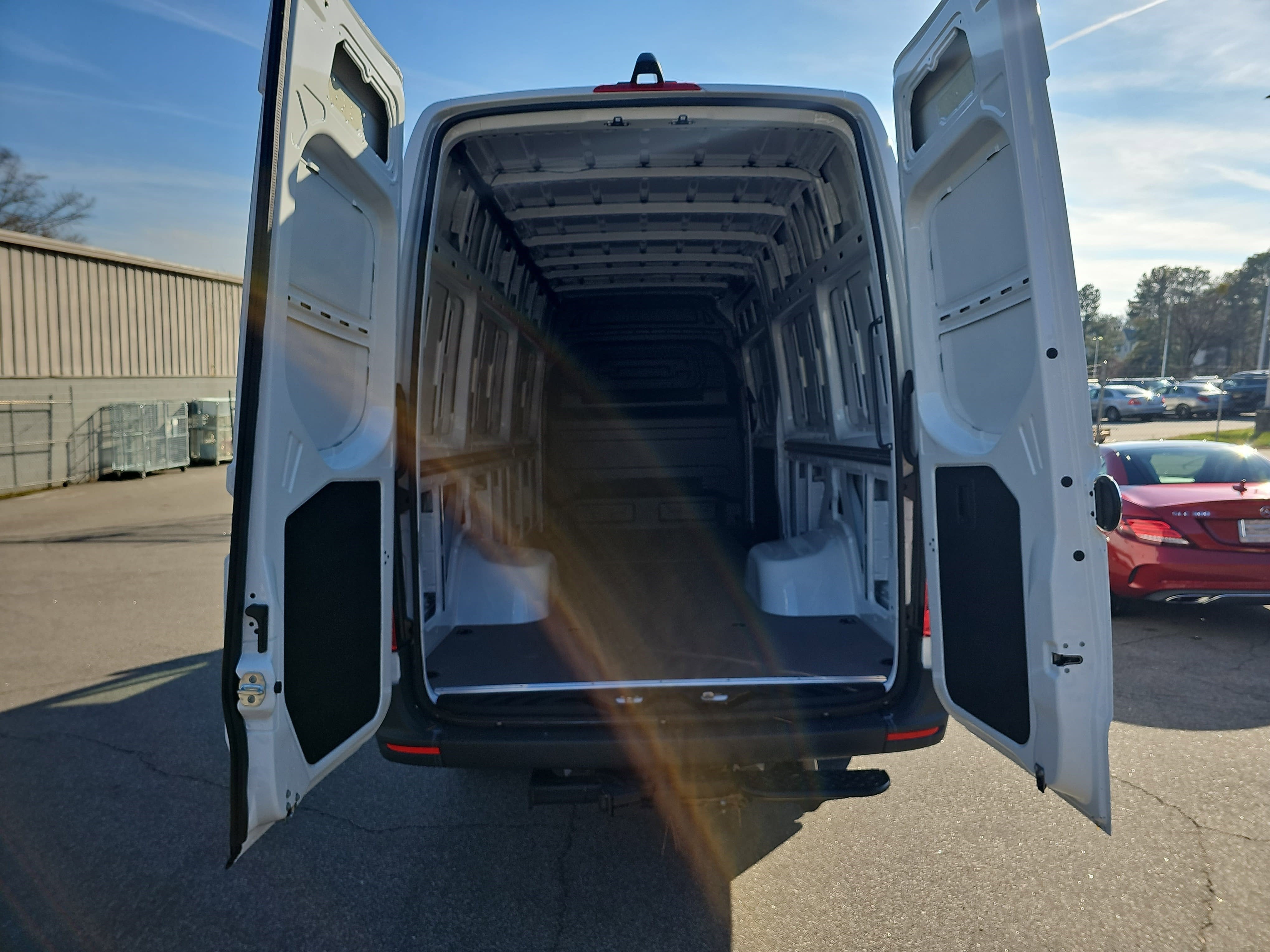 2025 Mercedes-Benz Sprinter Cargo Van Cargo 170 WB