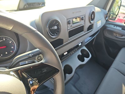 2025 Mercedes-Benz Sprinter Cargo Van Cargo 170 WB