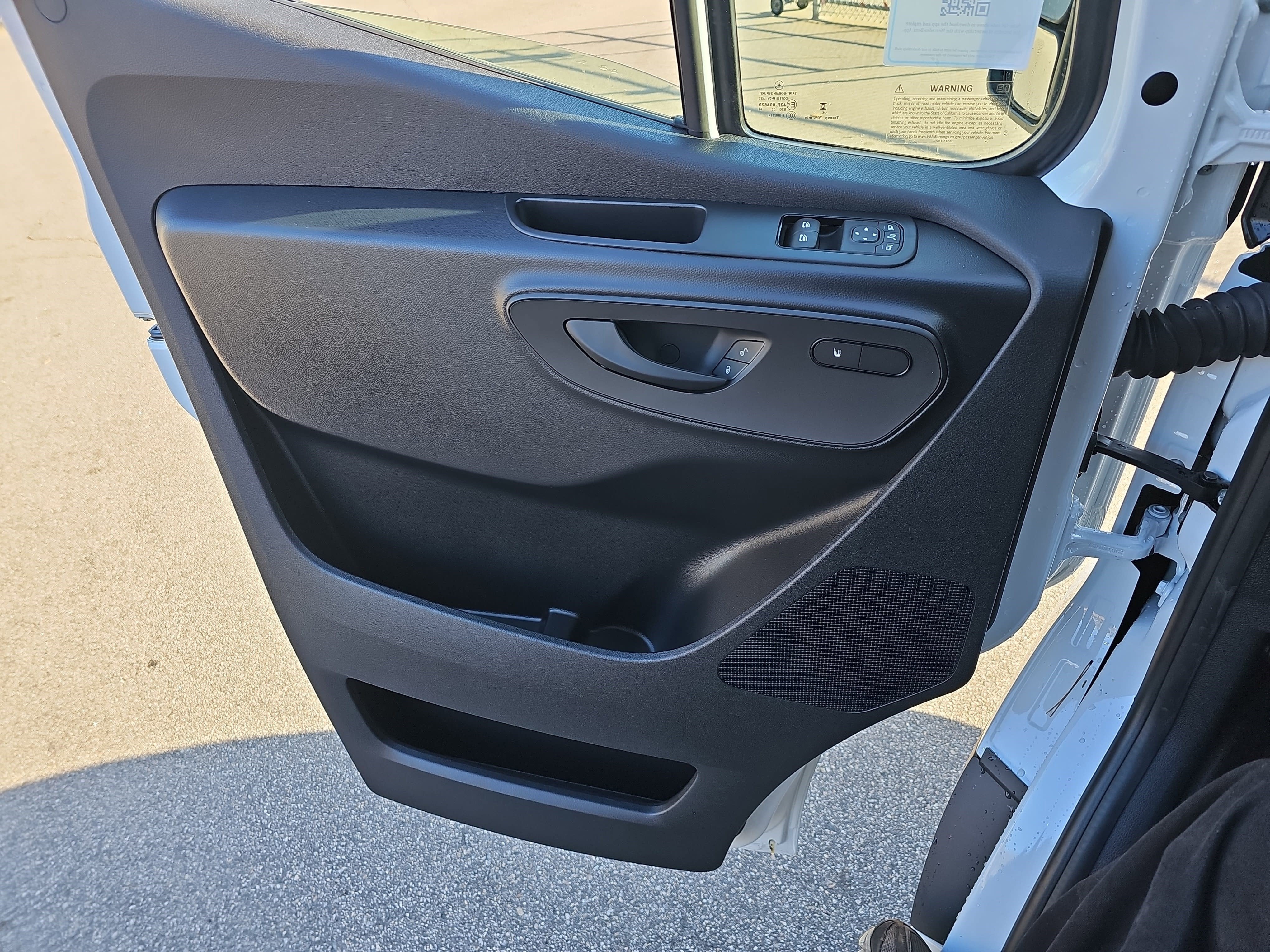 2025 Mercedes-Benz Sprinter Cargo Van Cargo 170 WB