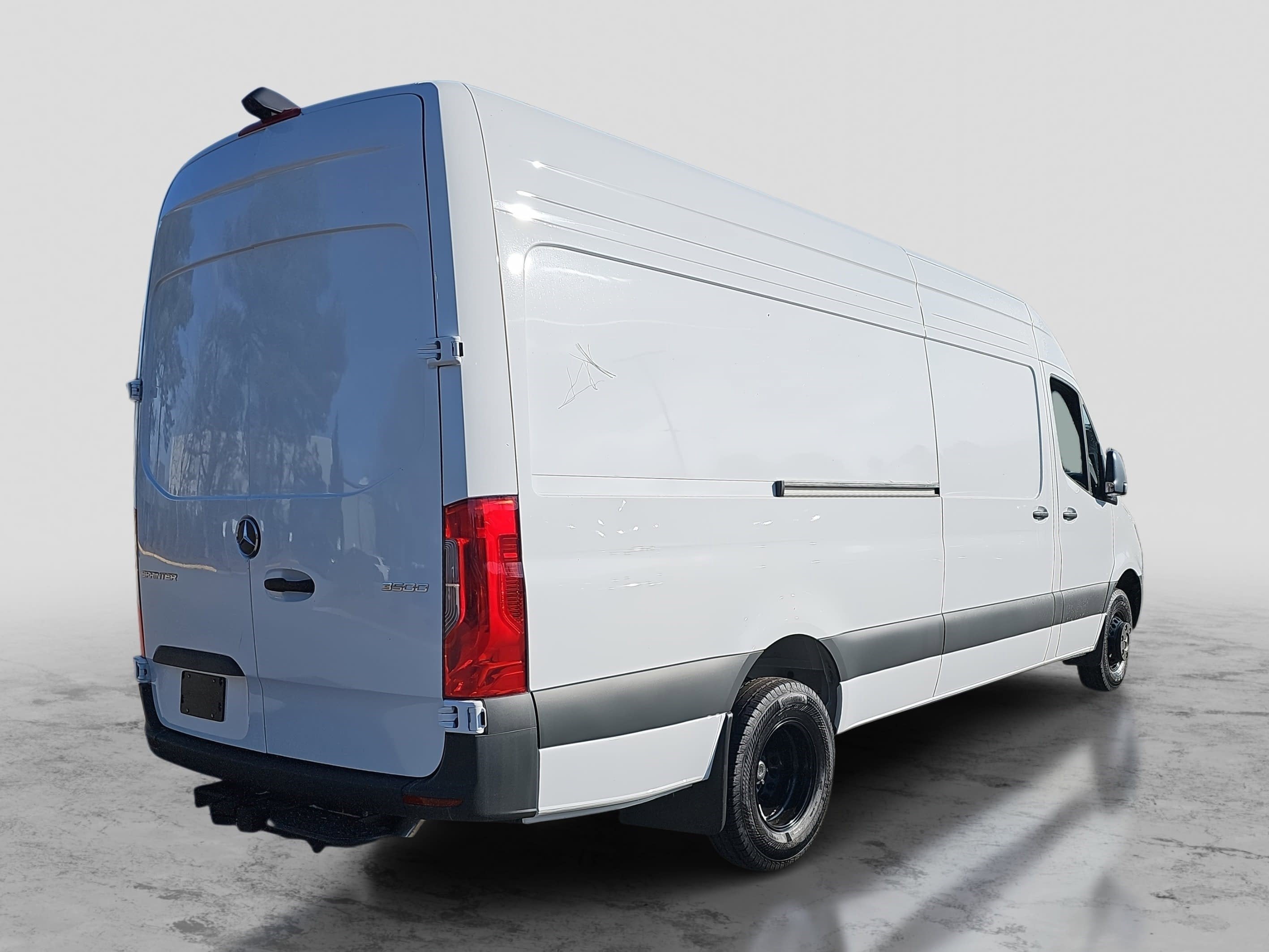 2025 Mercedes-Benz Sprinter Cargo Van Cargo 170 WB