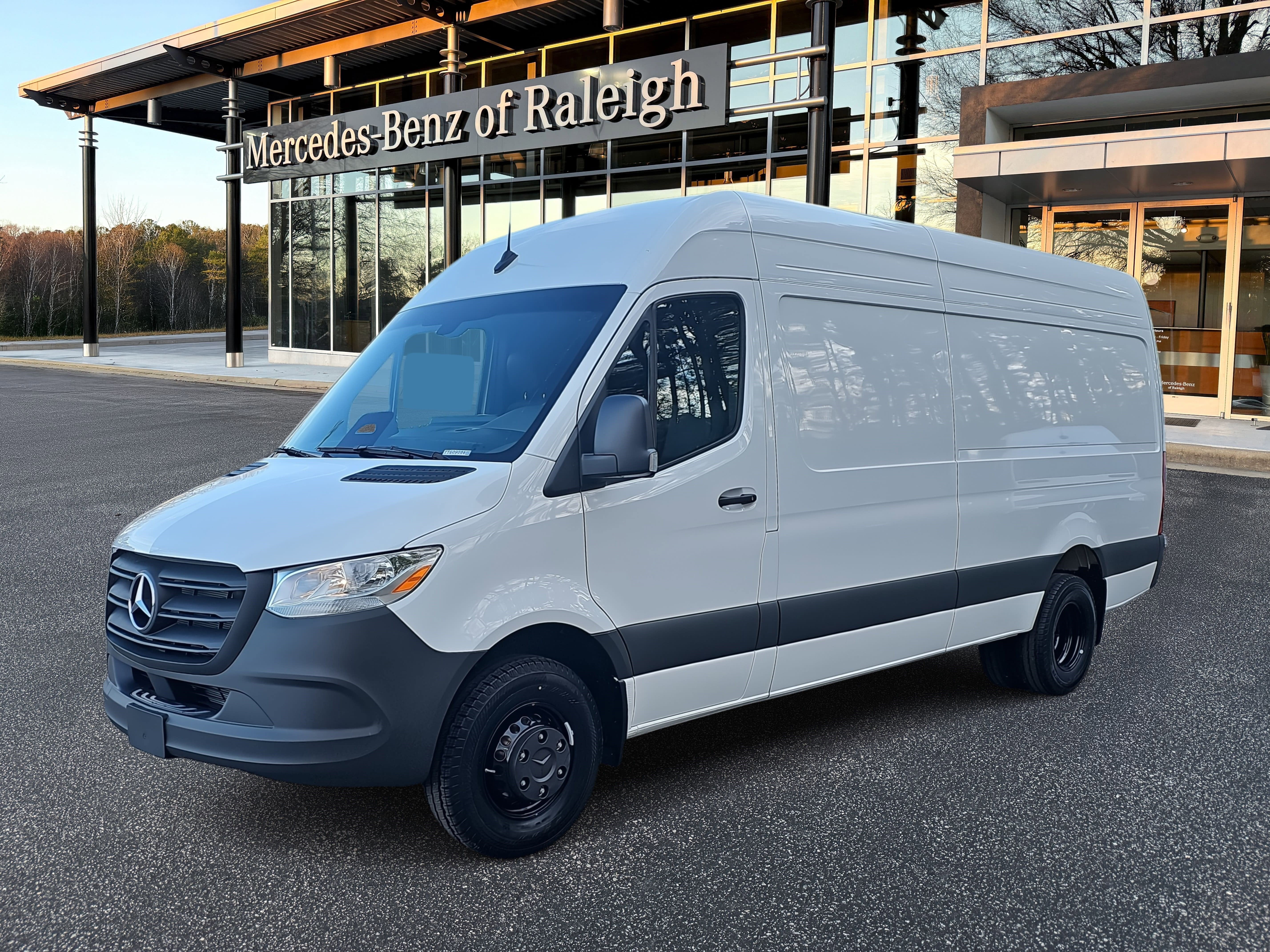 2026 Mercedes-Benz Sprinter Cargo Van Cargo 170 WB