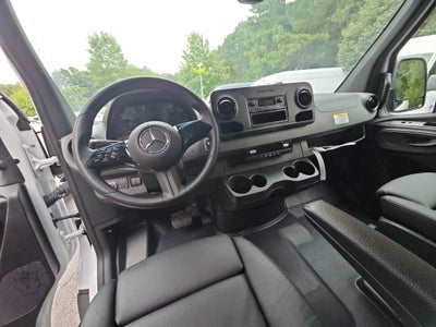 2025 Mercedes-Benz Sprinter Cargo Van Cargo 170 WB