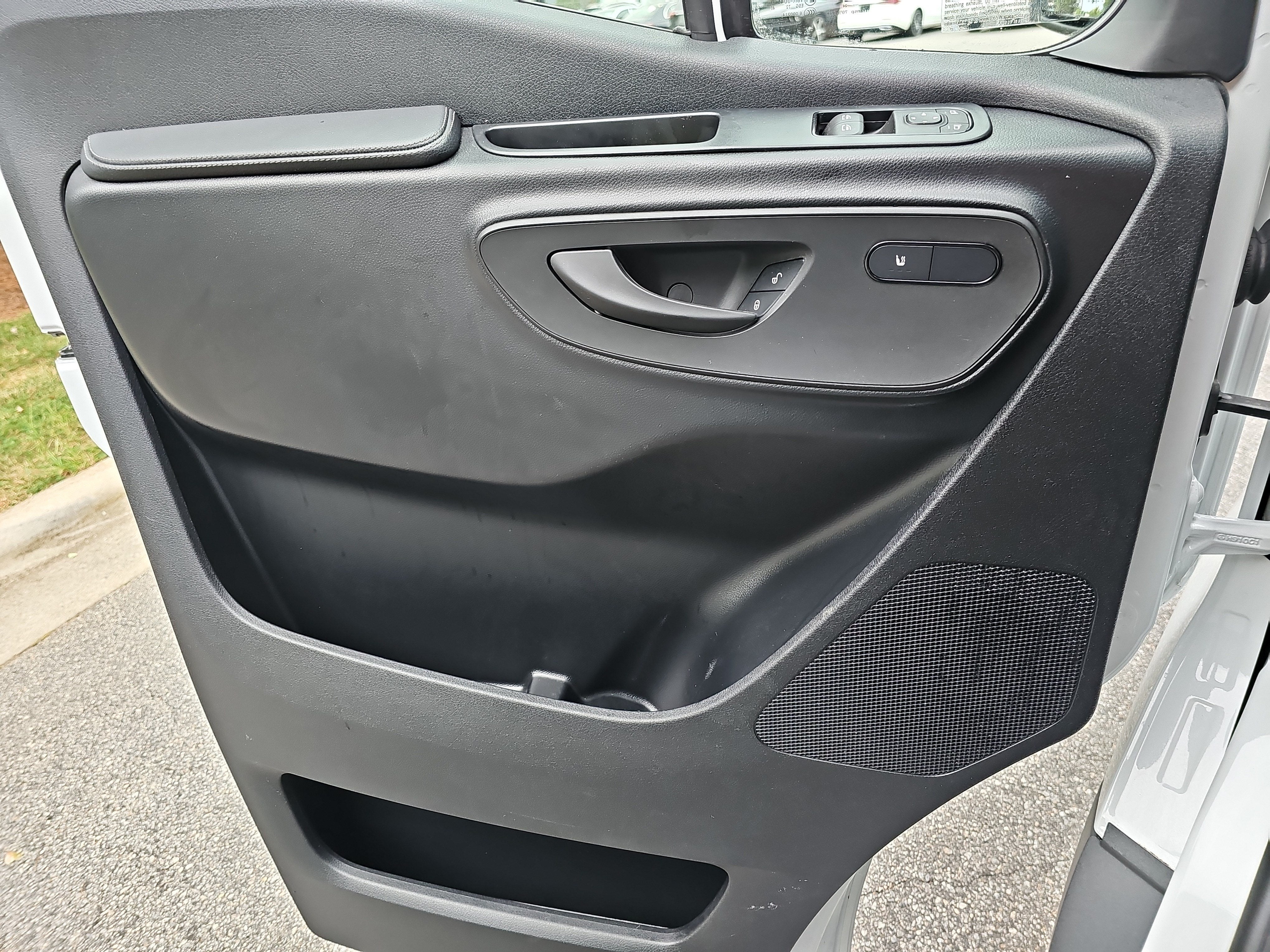 2025 Mercedes-Benz Sprinter Cargo Van Cargo 170 WB