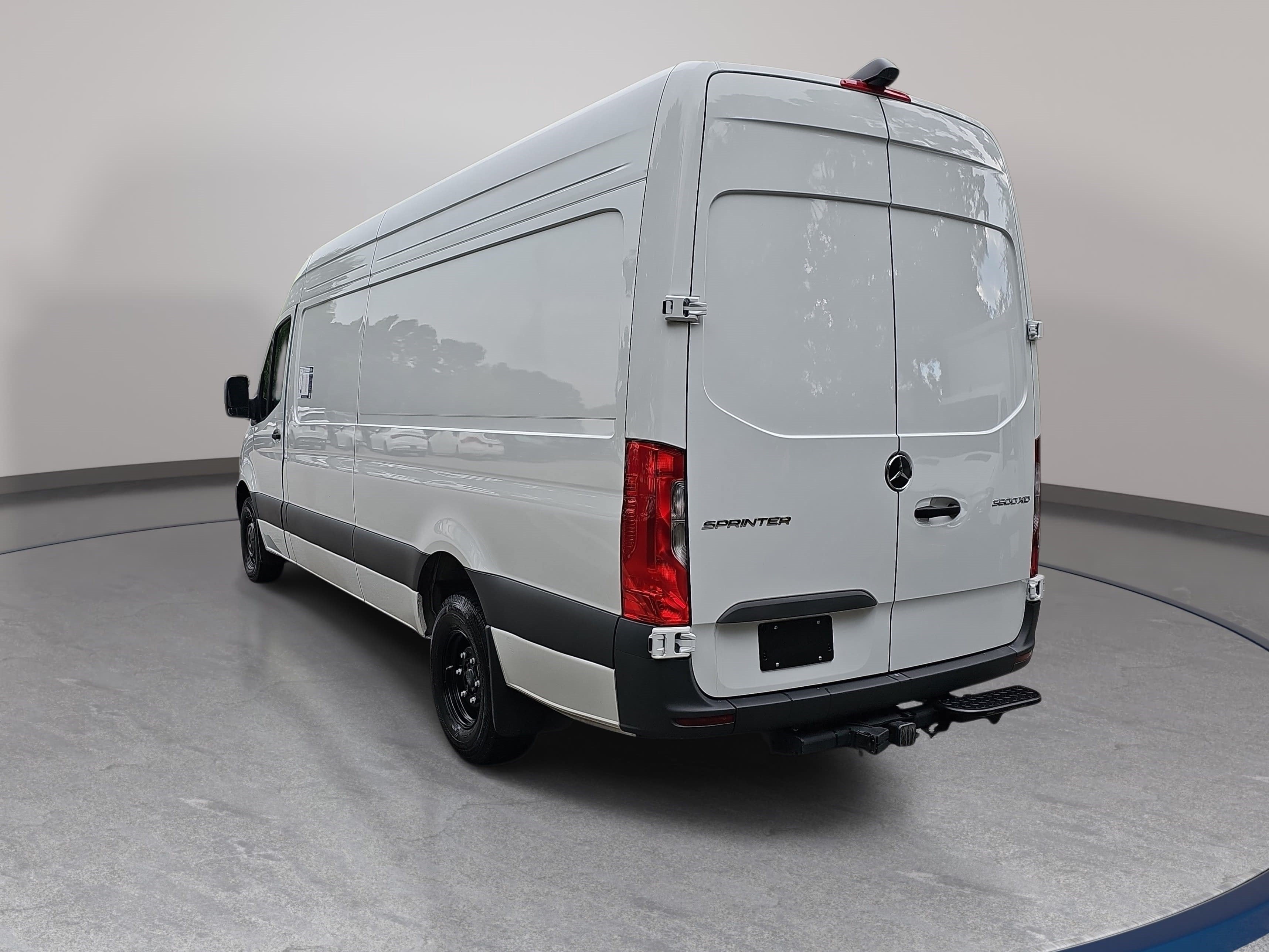 2025 Mercedes-Benz Sprinter Cargo Van Cargo 170 WB
