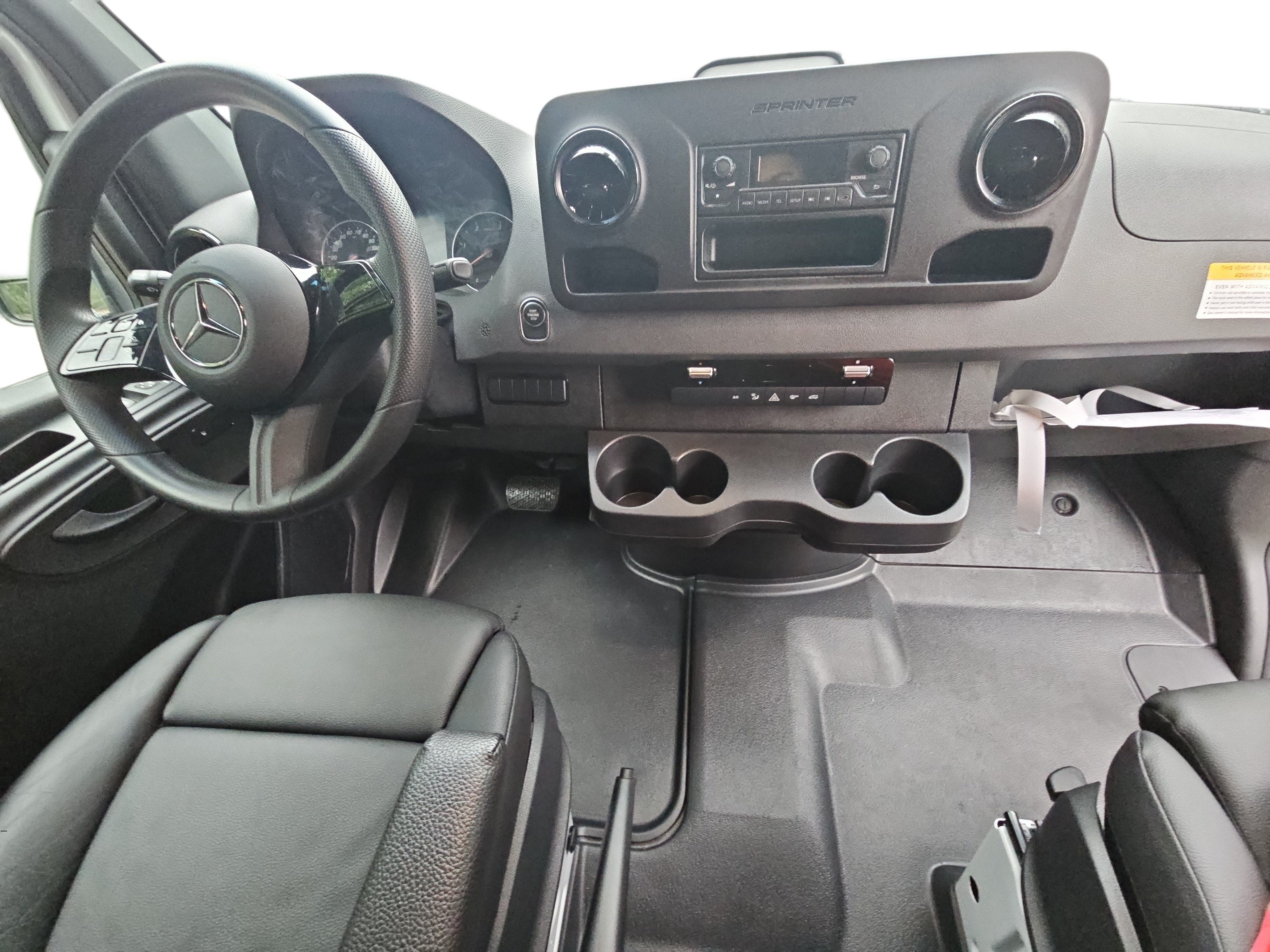 2025 Mercedes-Benz Sprinter Cargo Van Cargo 170 WB