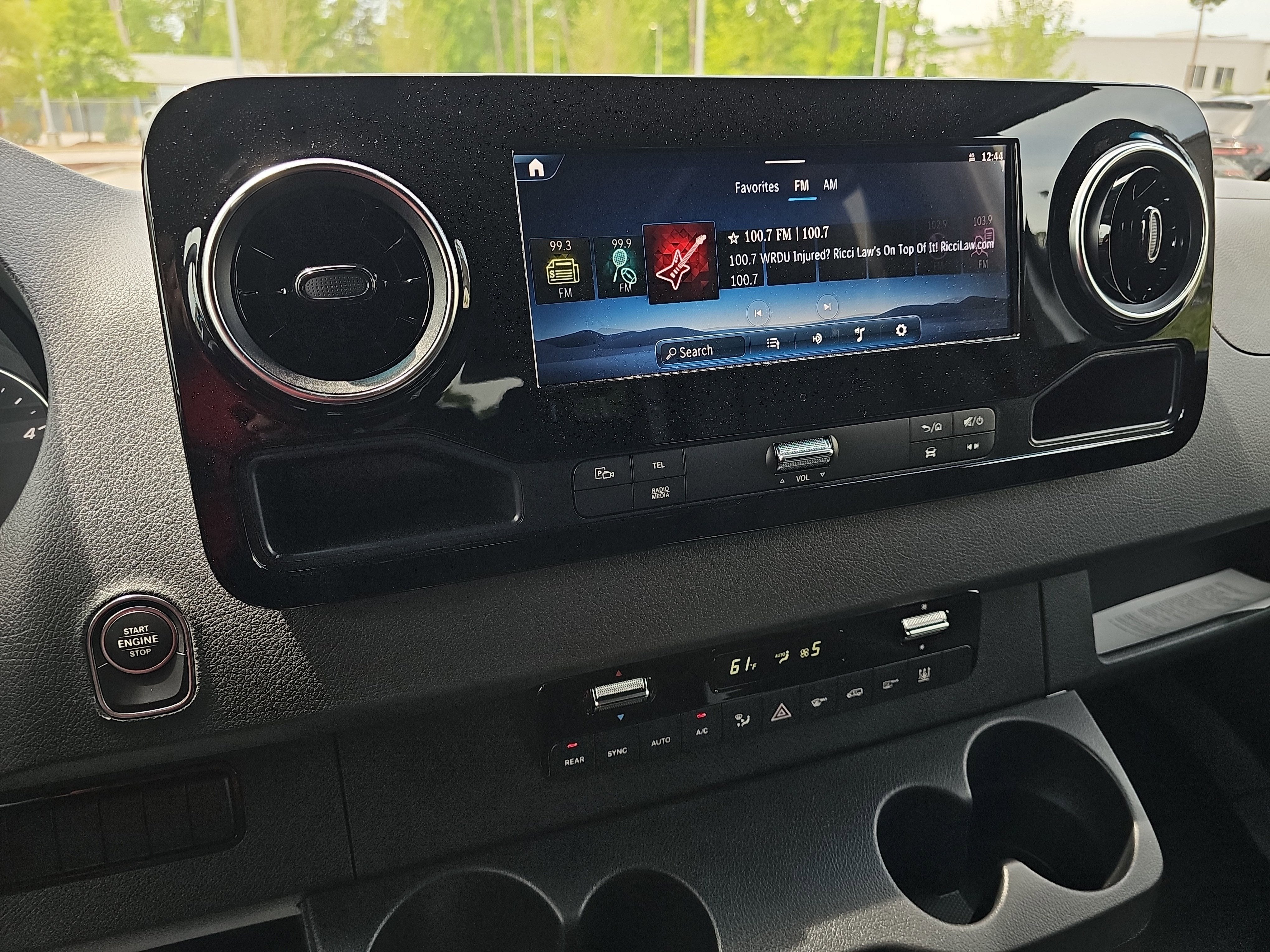 2025 Mercedes-Benz Sprinter Passenger Van Passenger 144 WB