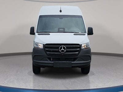 2025 Mercedes-Benz Sprinter Passenger Van Passenger 144 WB