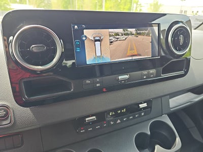 2025 Mercedes-Benz Sprinter Passenger Van Passenger 144 WB