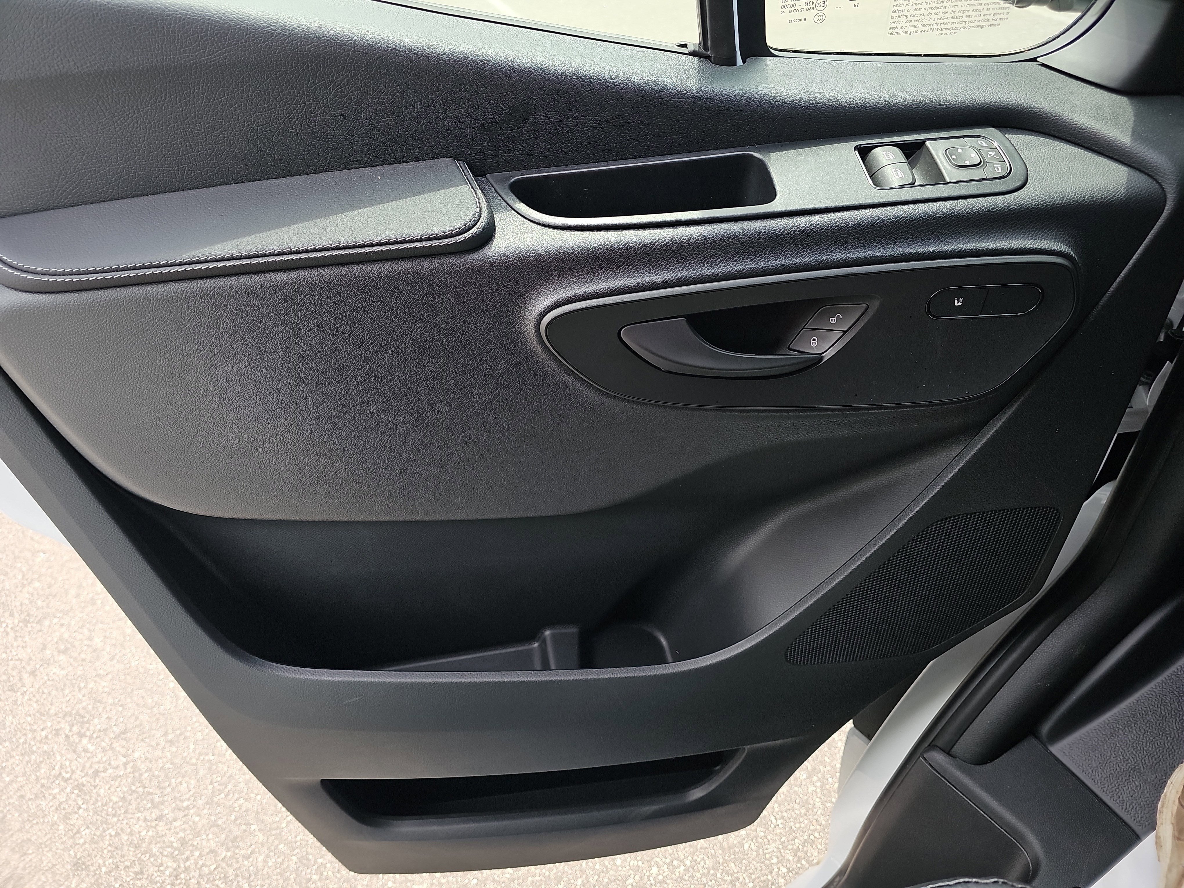 2025 Mercedes-Benz Sprinter Passenger Van Passenger 144 WB