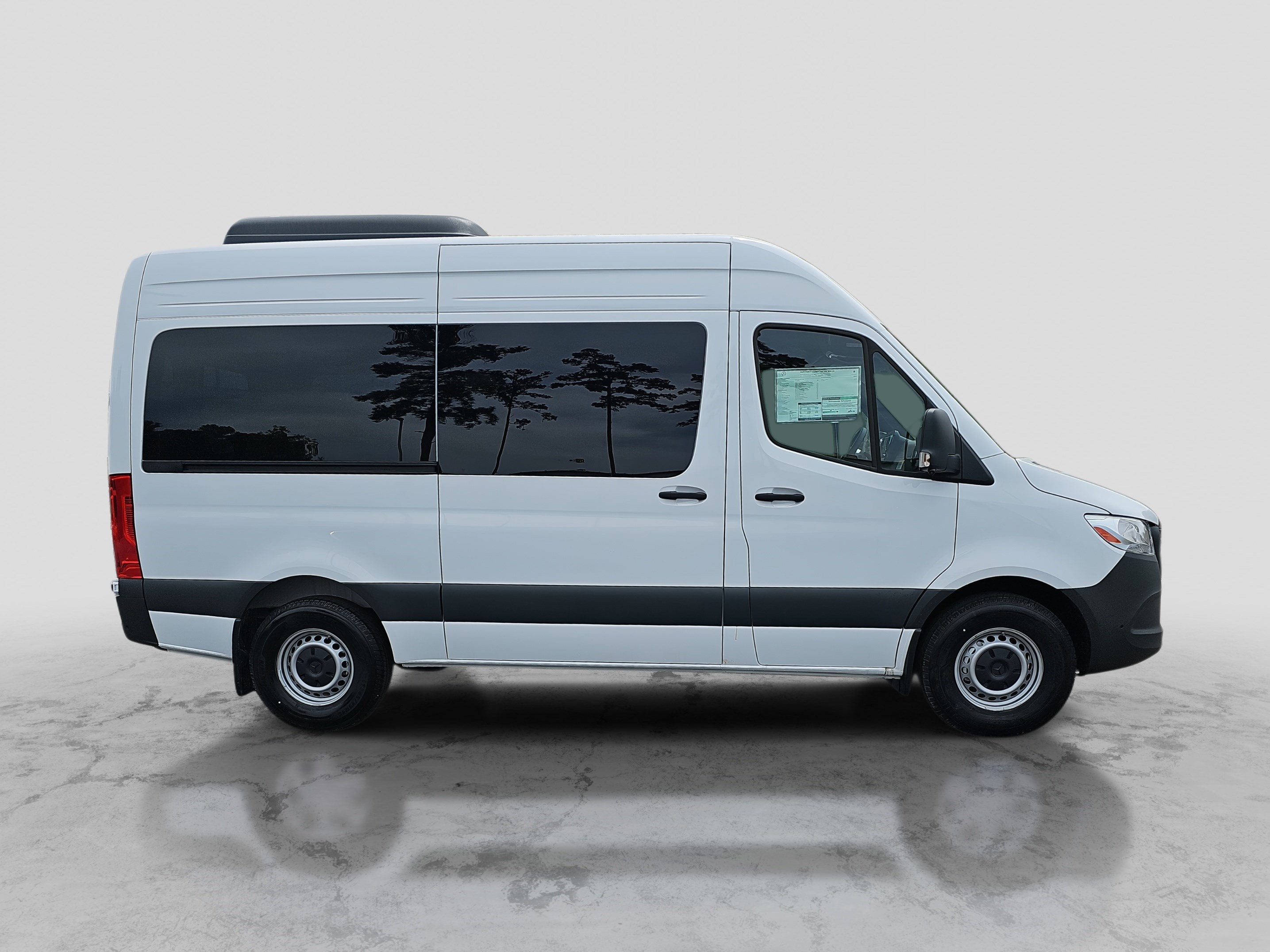2025 Mercedes-Benz Sprinter Passenger Van Passenger 144 WB