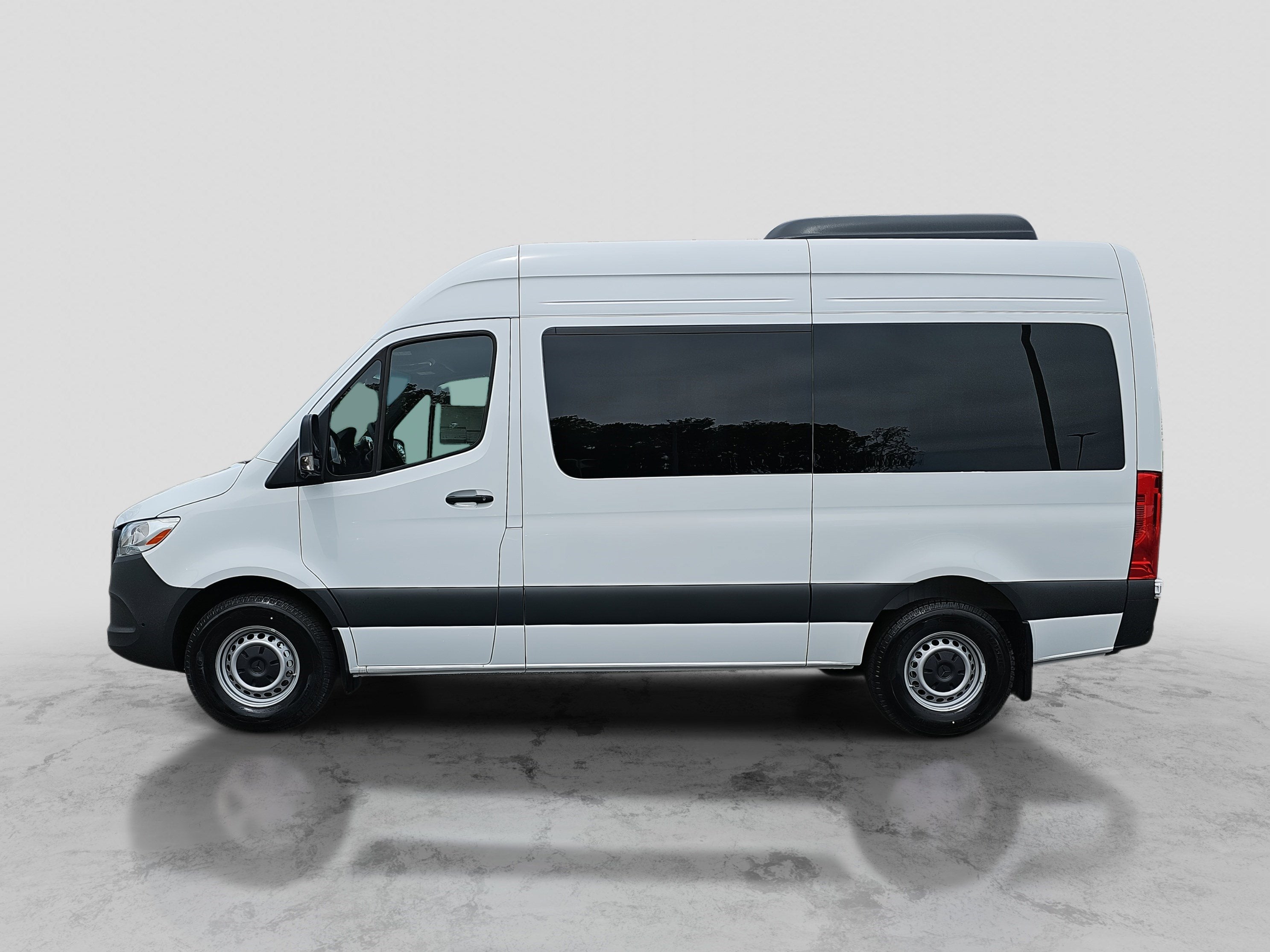 2025 Mercedes-Benz Sprinter Passenger Van Passenger 144 WB