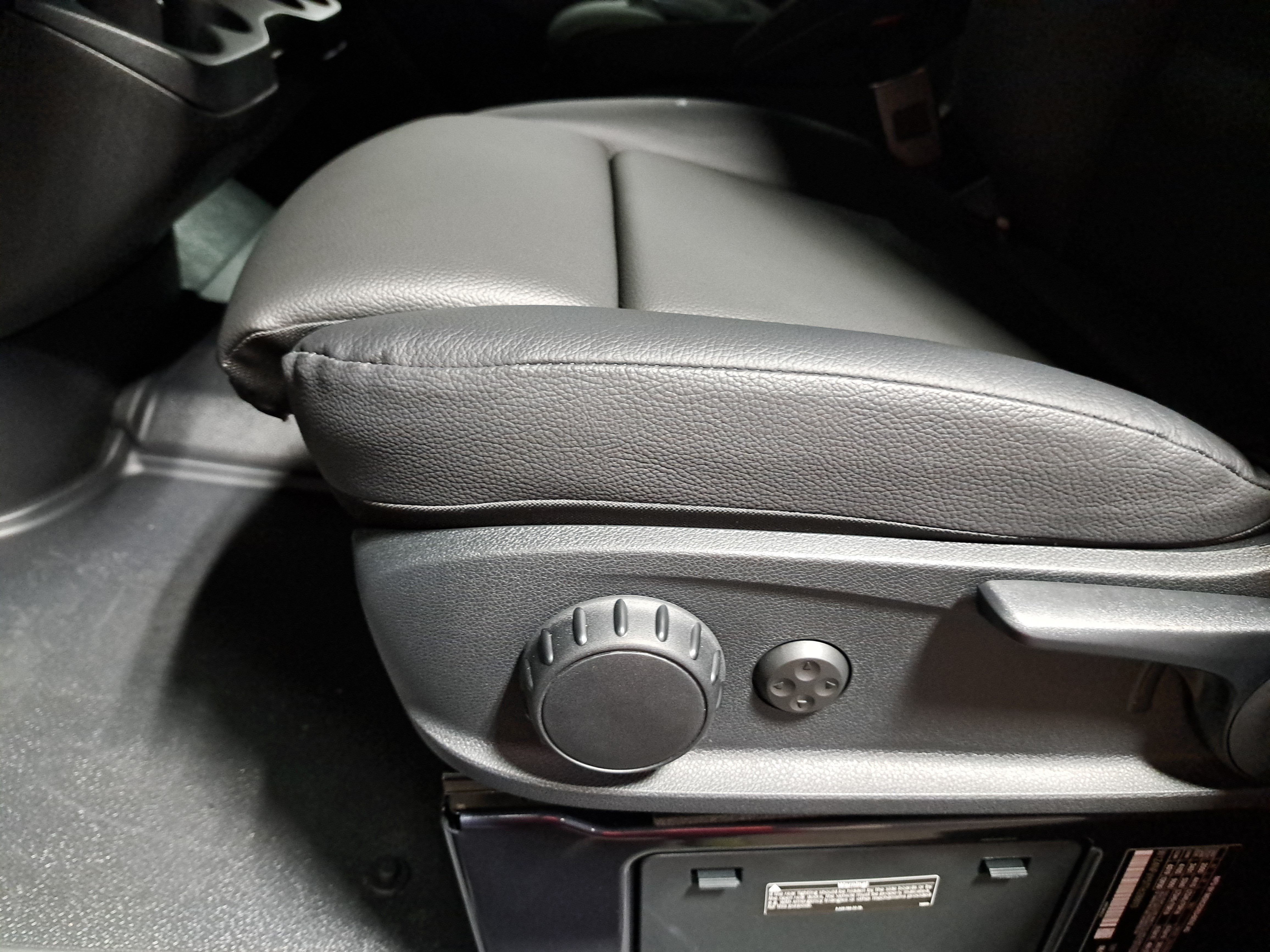 2026 Mercedes-Benz Sprinter Passenger Van Passenger 144 WB