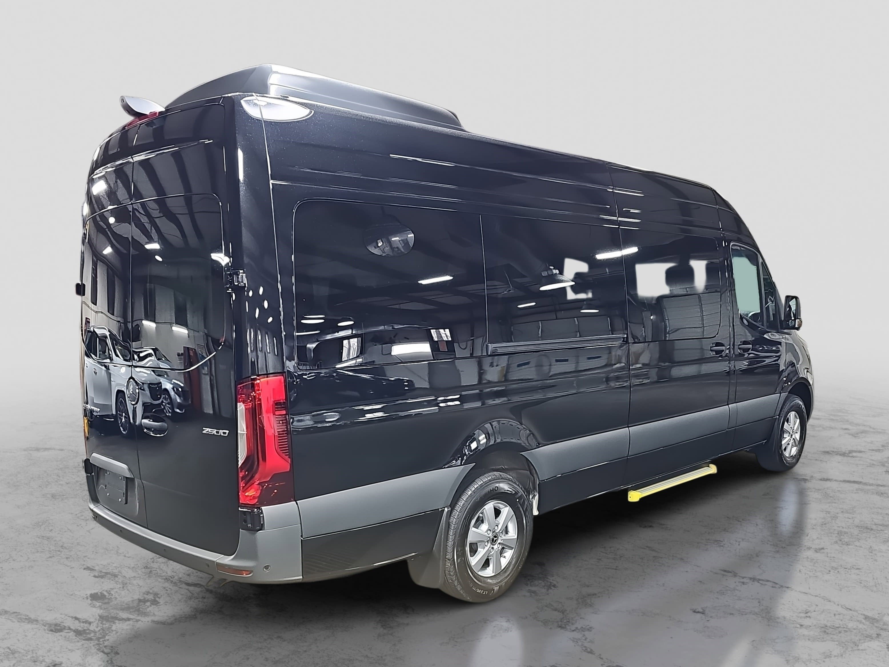 2026 Mercedes-Benz Sprinter Passenger Van Passenger 170 WB