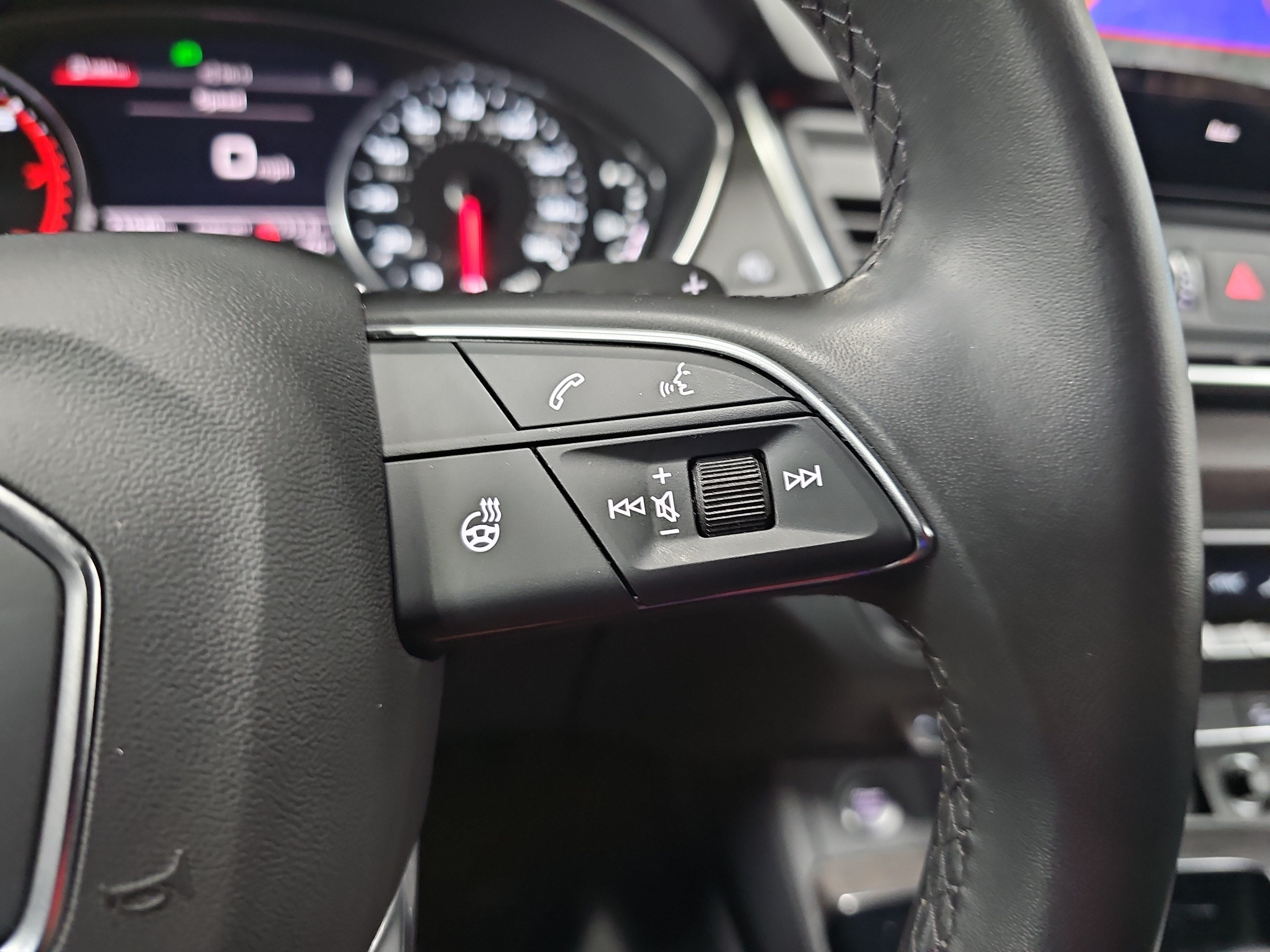 2023 Audi Q5 Sportback S line Premium