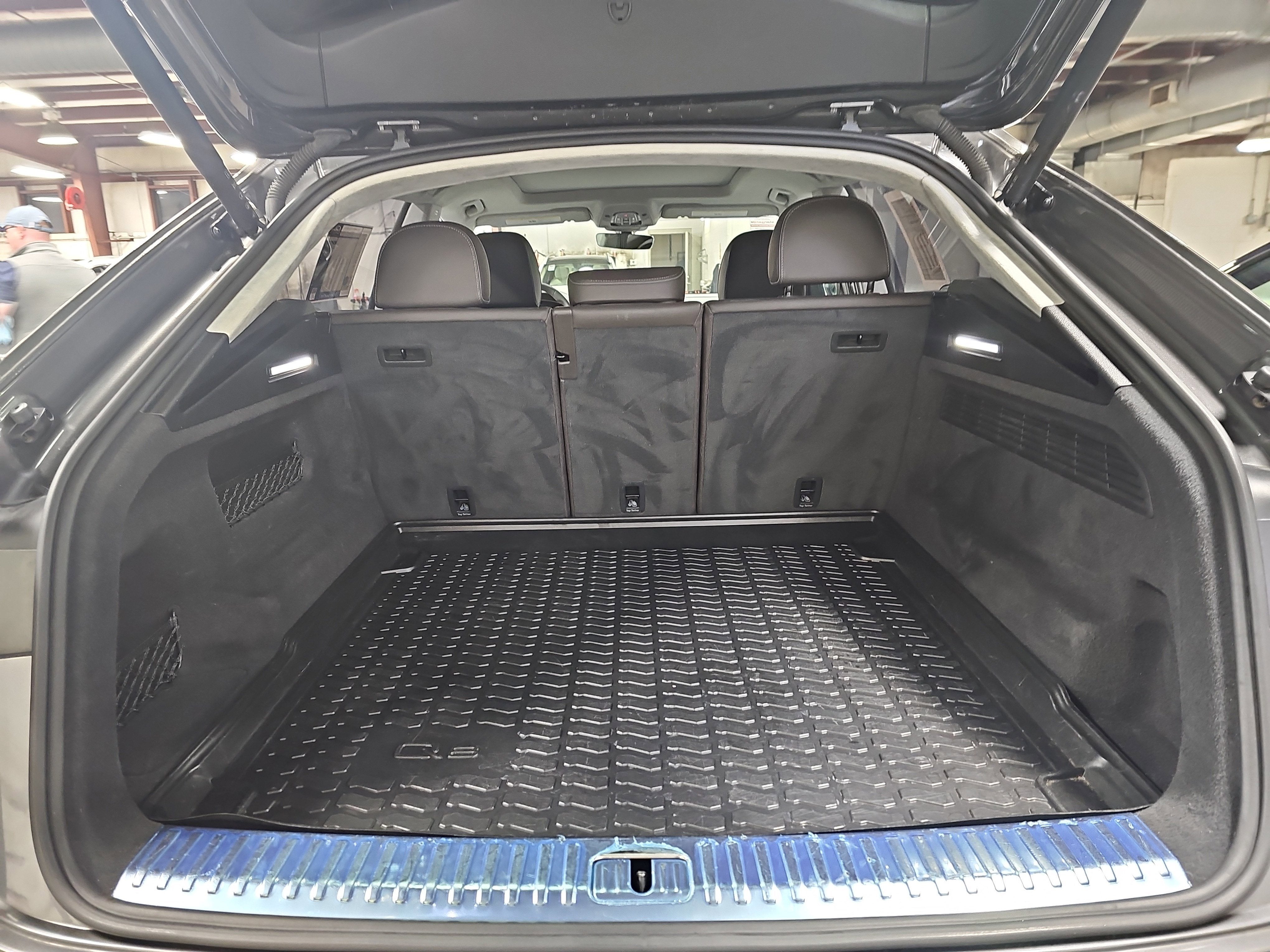 2021 Audi Q8 Prestige