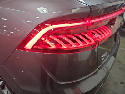 2021 Audi Q8 Prestige